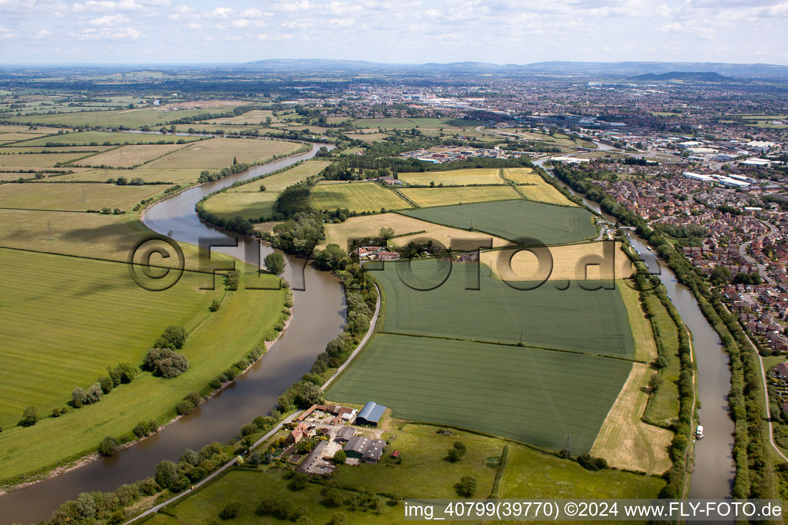River Severn and Gloucester-Sharpness Canal at Quedgeley in Quedgeley in the state England, Great Britain