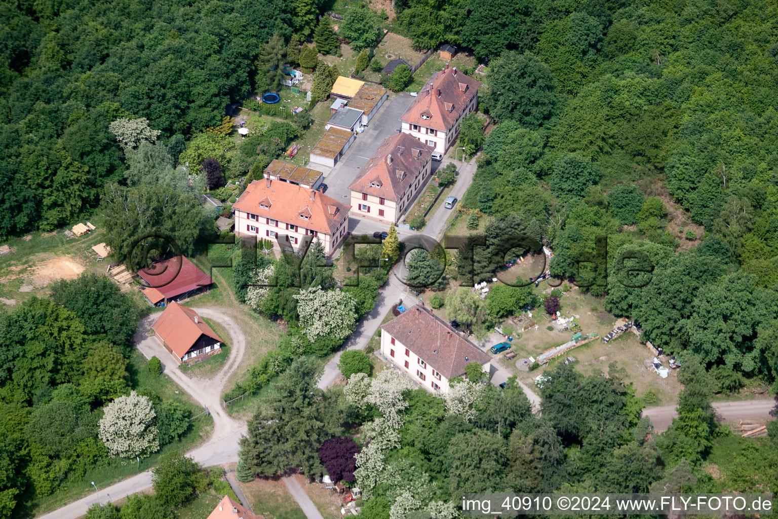 (Palatinate), Seufzerallee 4 in Scheibenhardt in the state Rhineland-Palatinate, Germany from the drone perspective