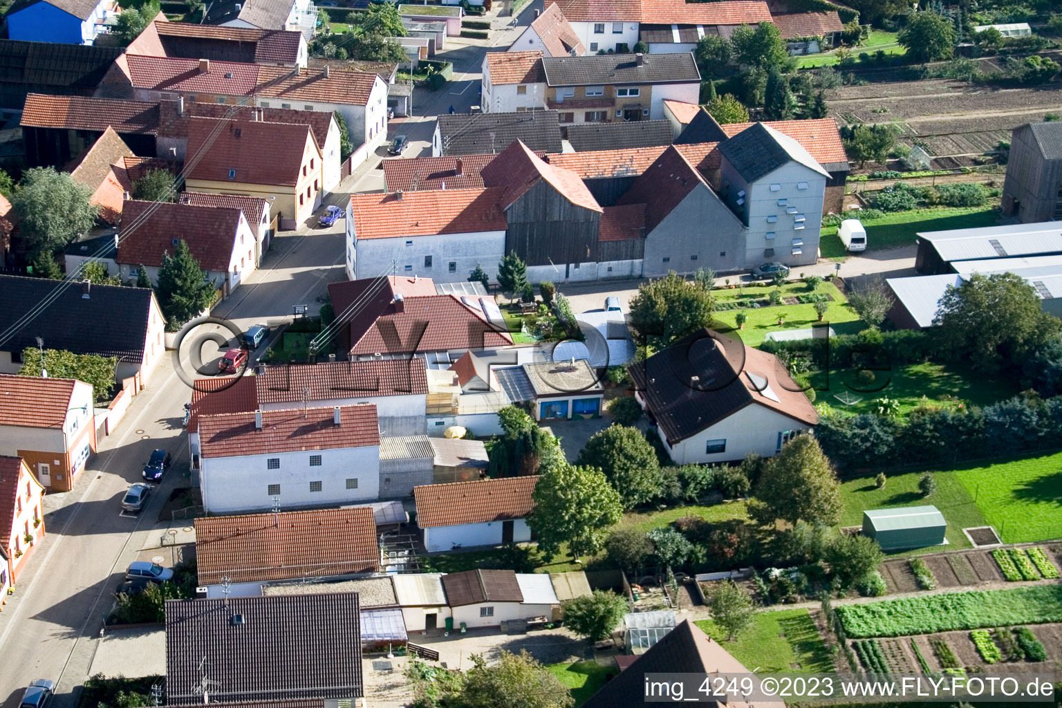 Aerial view of Brehmstr in the district Minderslachen in Kandel in the state Rhineland-Palatinate, Germany