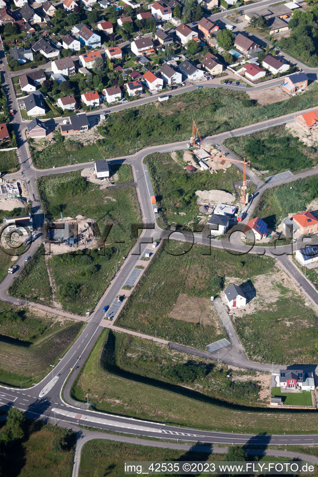 New development area West in Jockgrim in the state Rhineland-Palatinate, Germany from above