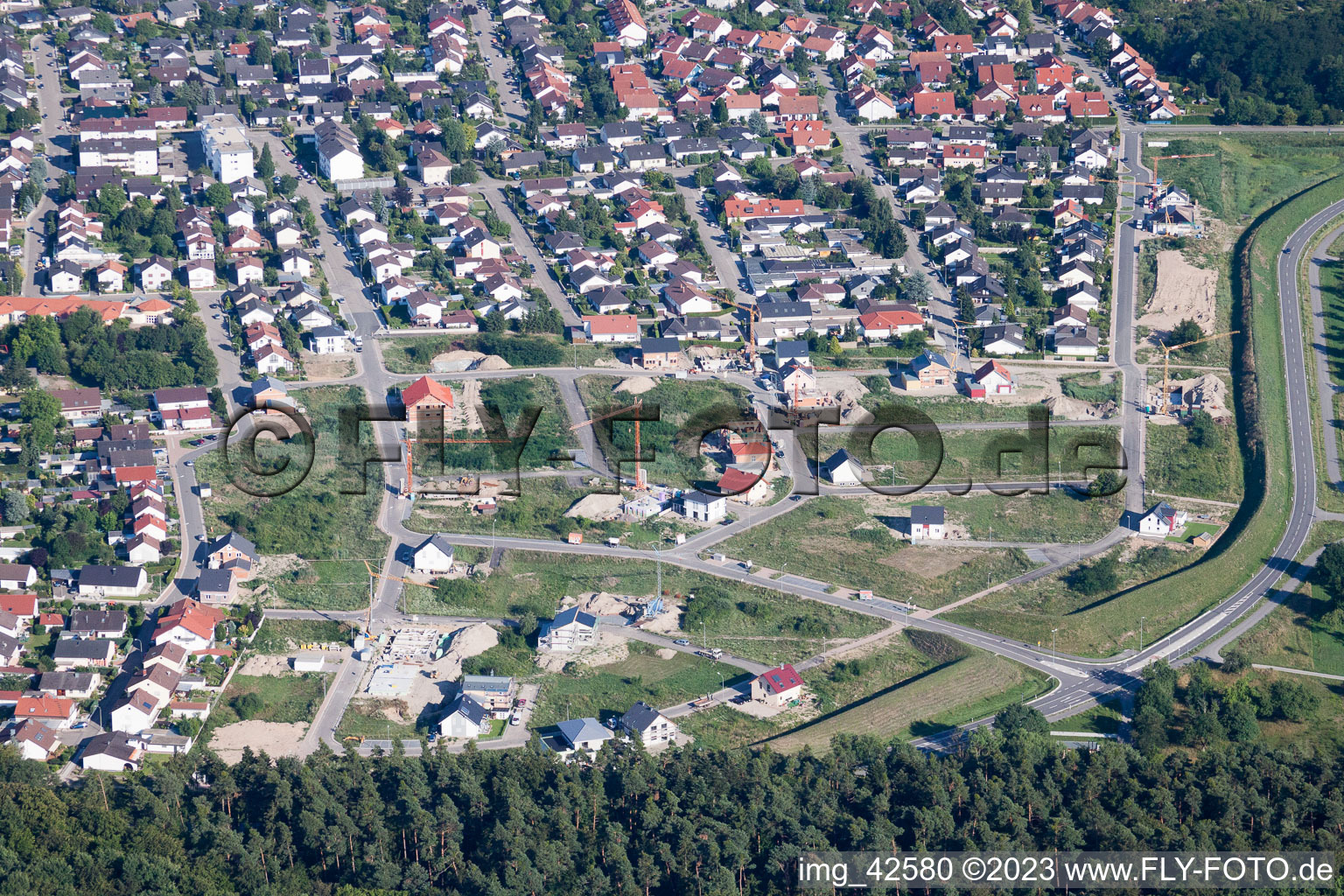 New development area west in Jockgrim in the state Rhineland-Palatinate, Germany from above