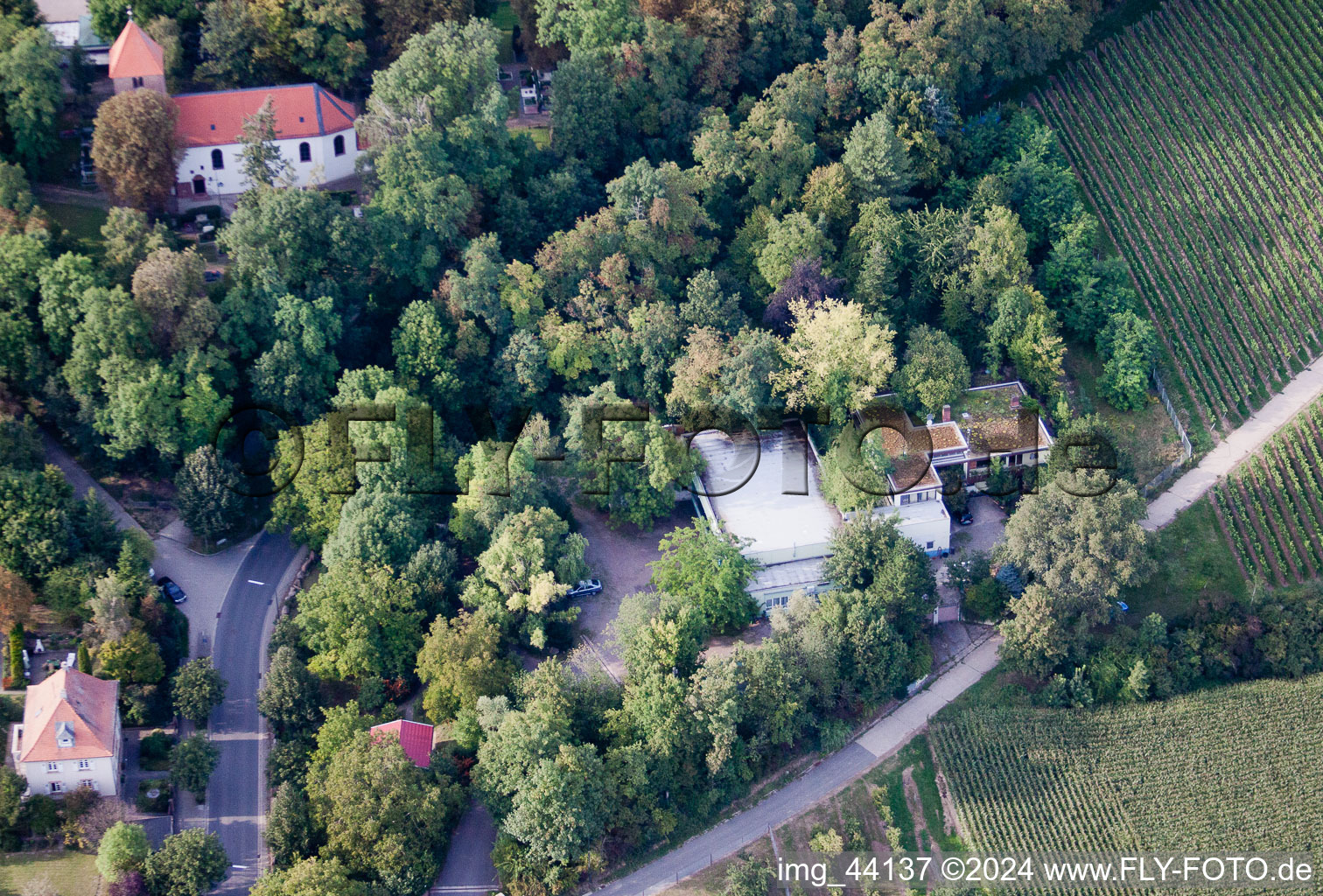 Company premises of SEKA Schutzbelüftung GmbH with halls, company buildings and production facilities in the district Wollmesheim in Landau in der Pfalz in the state Rhineland-Palatinate, Germany from above