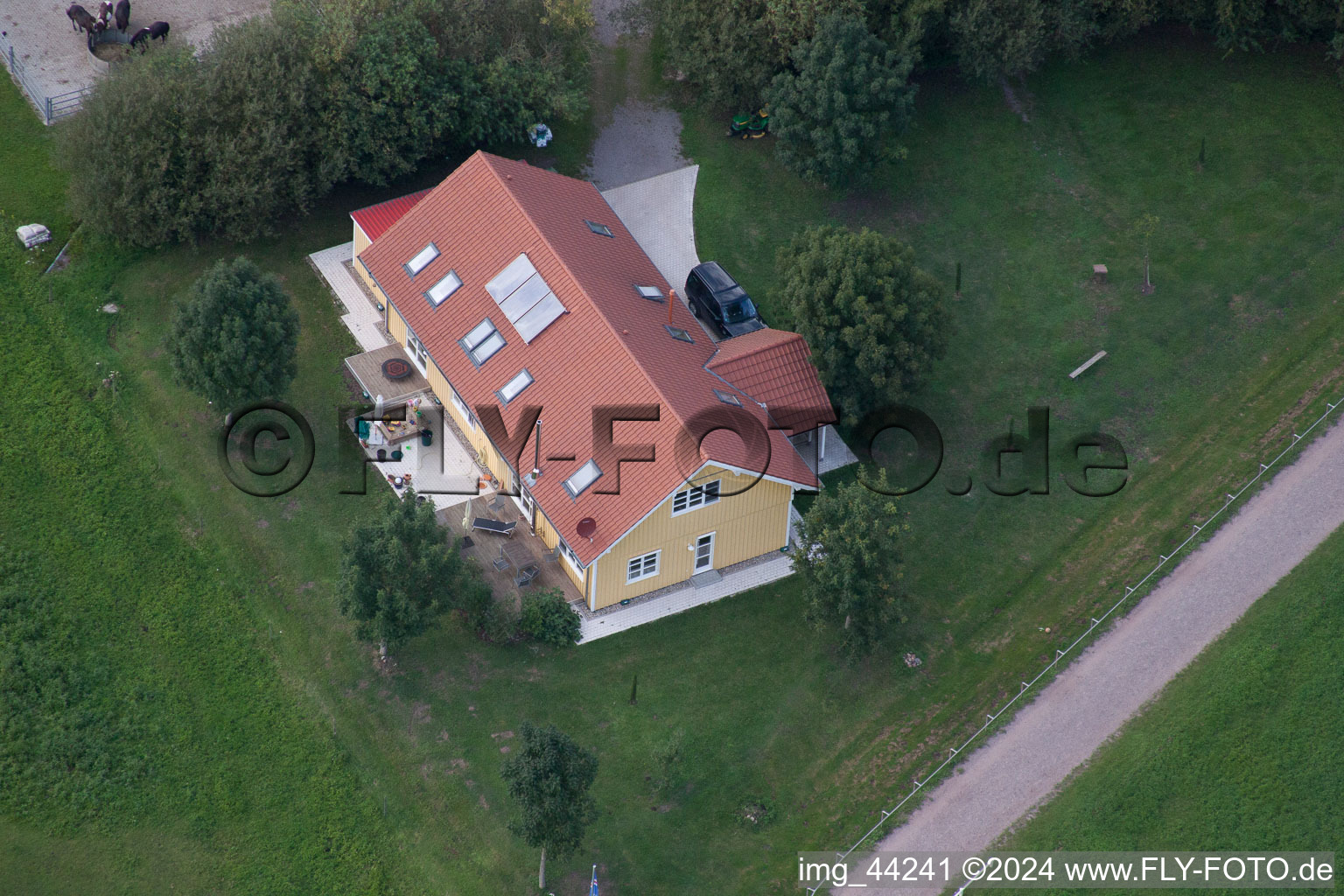 Bird's eye view of Freckenfeld in the state Rhineland-Palatinate, Germany