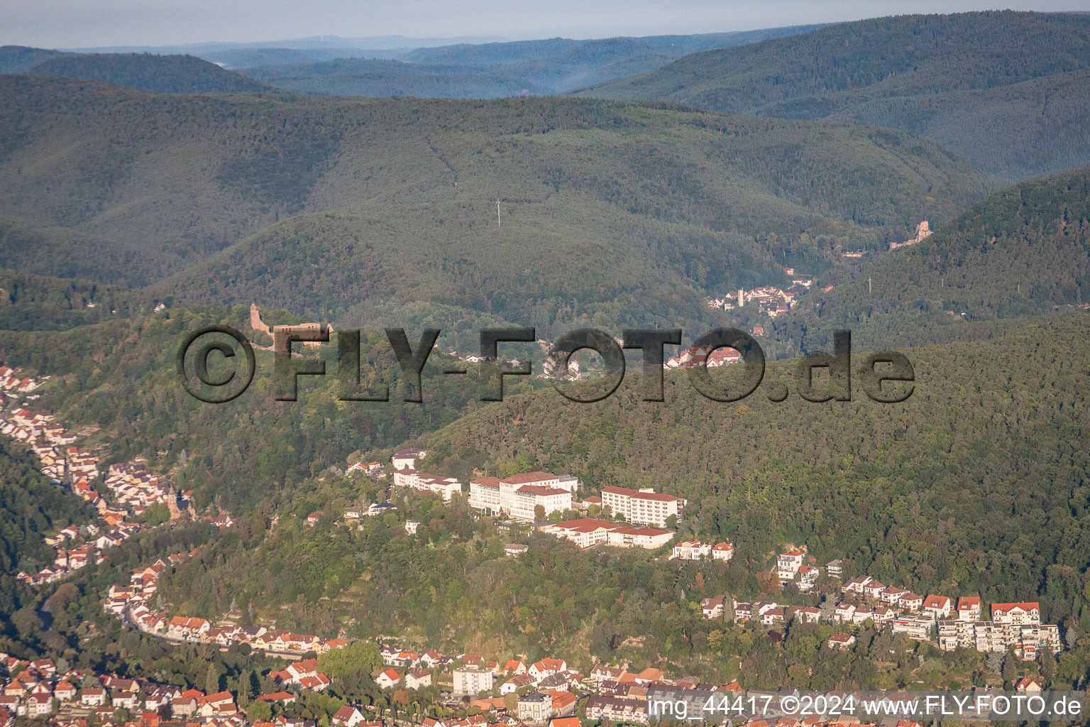 Aerial view of Median Clinic Sonnwende in the district Grethen in Bad Dürkheim in the state Rhineland-Palatinate, Germany