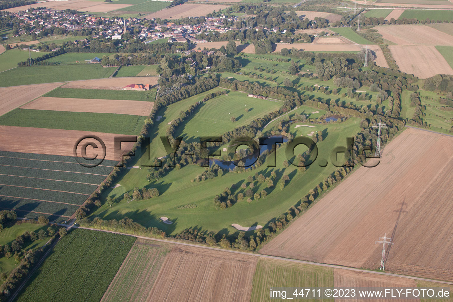 Oblique view of Golf club Mönchengladbach-Wanlo eV in Mönchengladbach in the state North Rhine-Westphalia, Germany