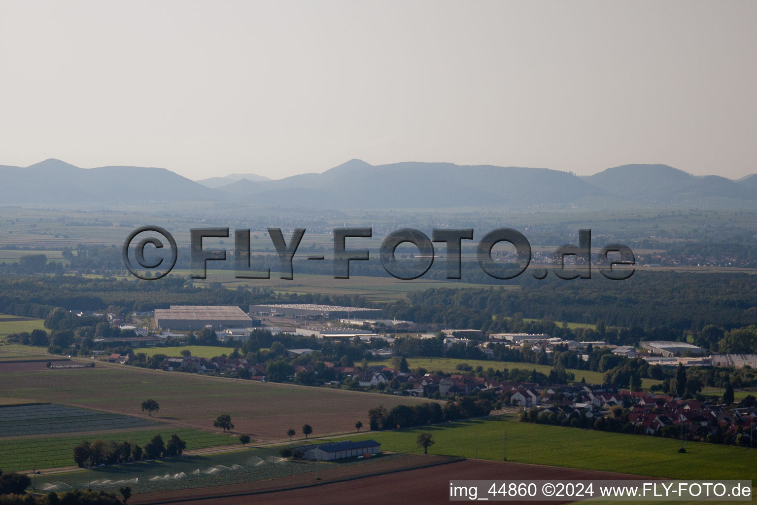 Aerial photograpy of Horst Industrial Estate in the district Minderslachen in Kandel in the state Rhineland-Palatinate, Germany