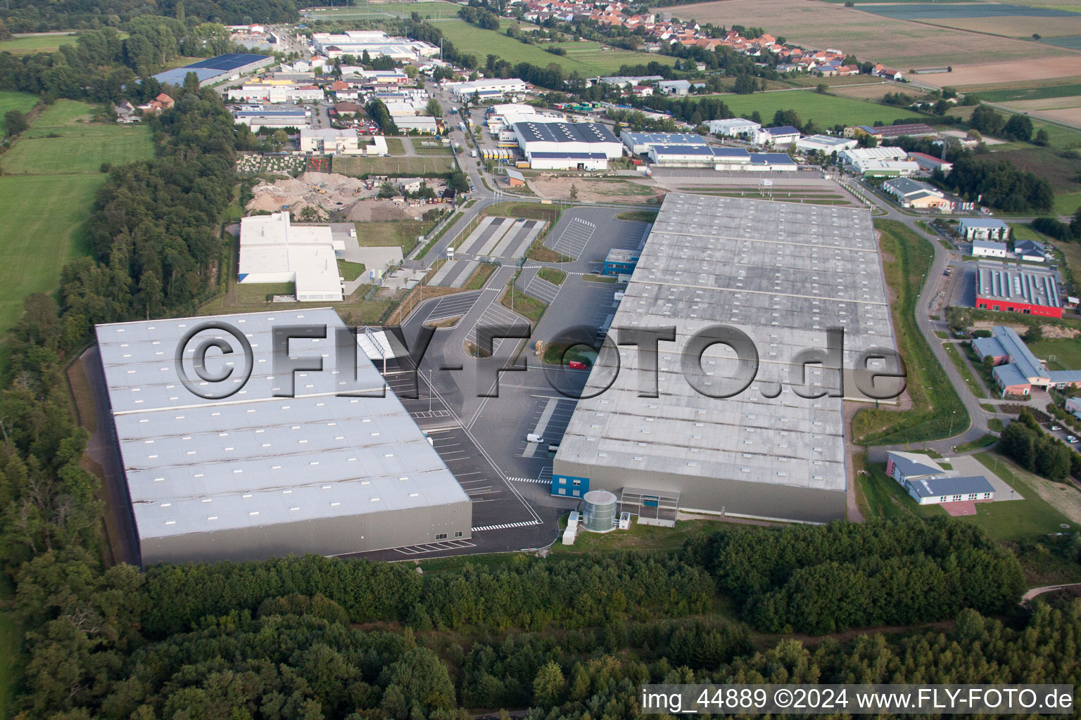 Horst Industrial Estate in the district Minderslachen in Kandel in the state Rhineland-Palatinate, Germany from the drone perspective