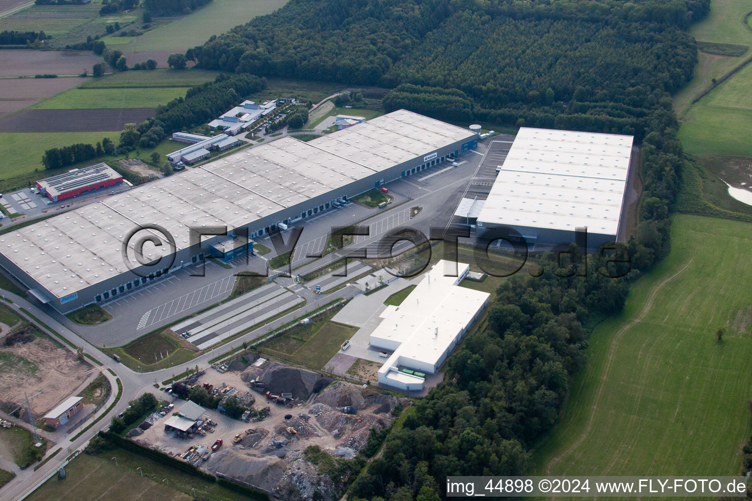 Aerial photograpy of Horst Industrial Estate in the district Minderslachen in Kandel in the state Rhineland-Palatinate, Germany