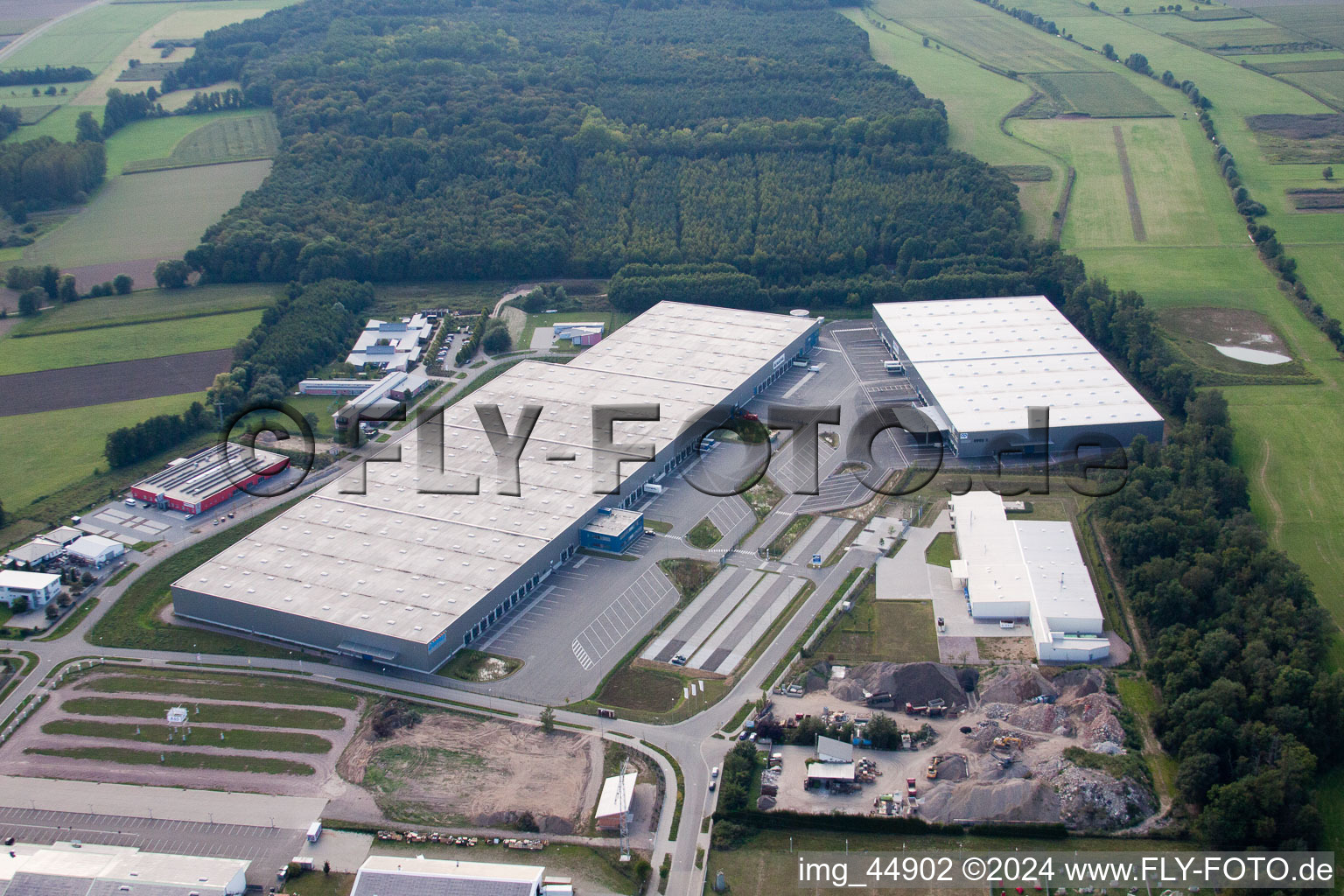 Horst industrial area in the district Minderslachen in Kandel in the state Rhineland-Palatinate, Germany from above