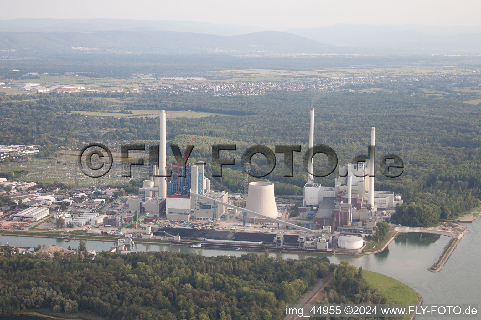 ENBW in the district Rheinhafen in Karlsruhe in the state Baden-Wuerttemberg, Germany seen from above