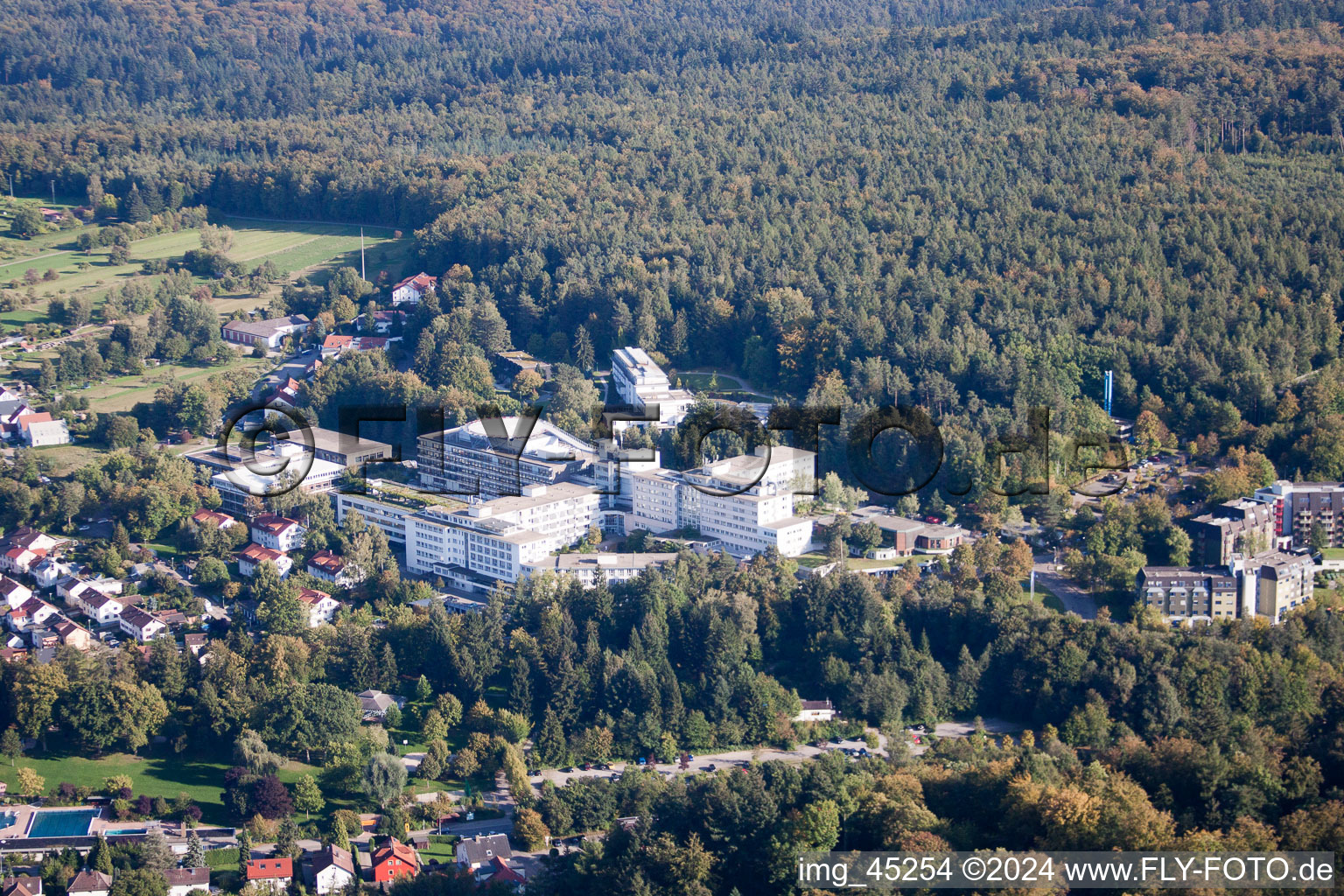 Aerial photograpy of SRH Hospital Karlsbad-Langensteinbach in the district Langensteinbach in Karlsbad in the state Baden-Wuerttemberg, Germany