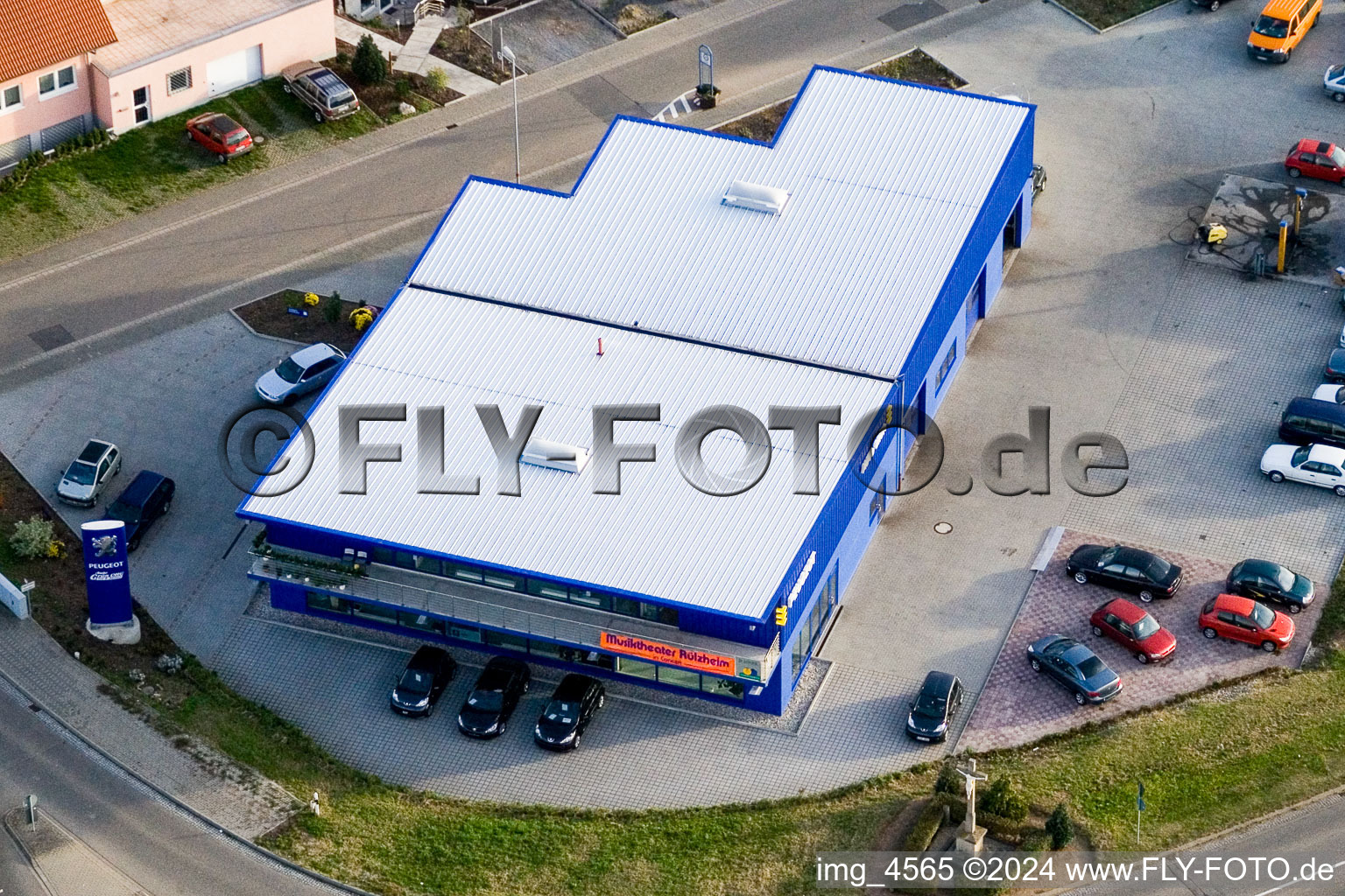 Nordring, Peugeot Autohaus Grün in Rülzheim in the state Rhineland-Palatinate, Germany out of the air