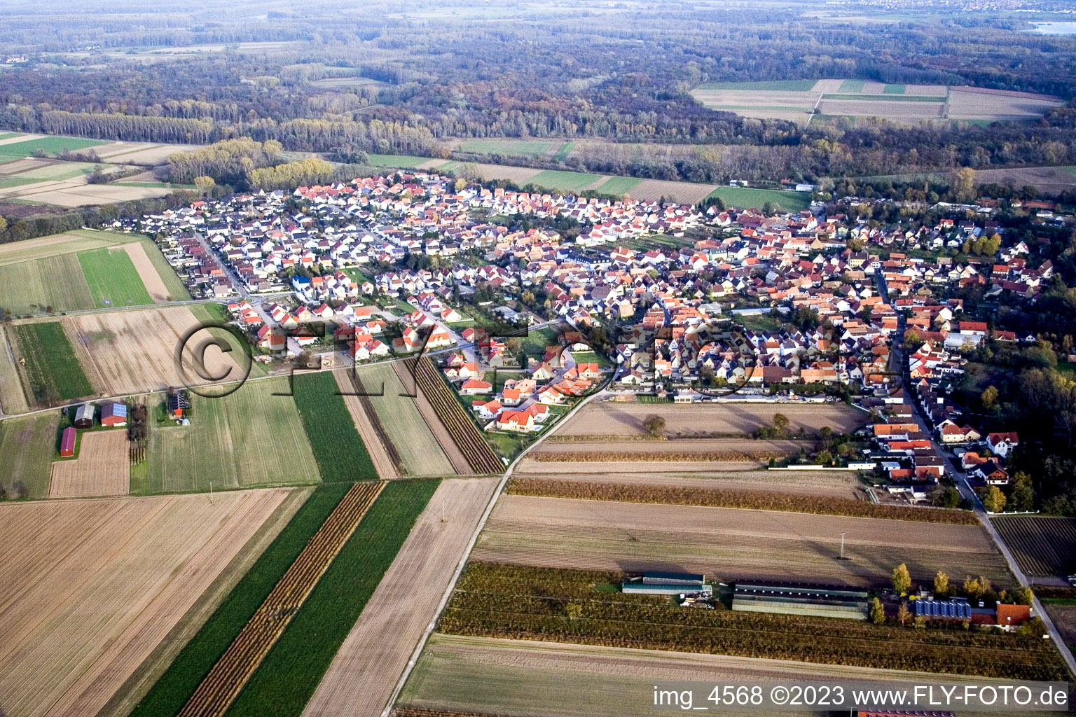 Aerial photograpy of From the west in Hördt in the state Rhineland-Palatinate, Germany