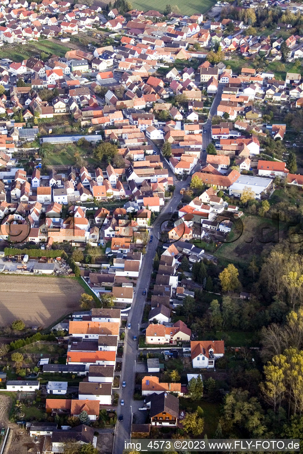 Aerial photograpy of From the south in Hördt in the state Rhineland-Palatinate, Germany