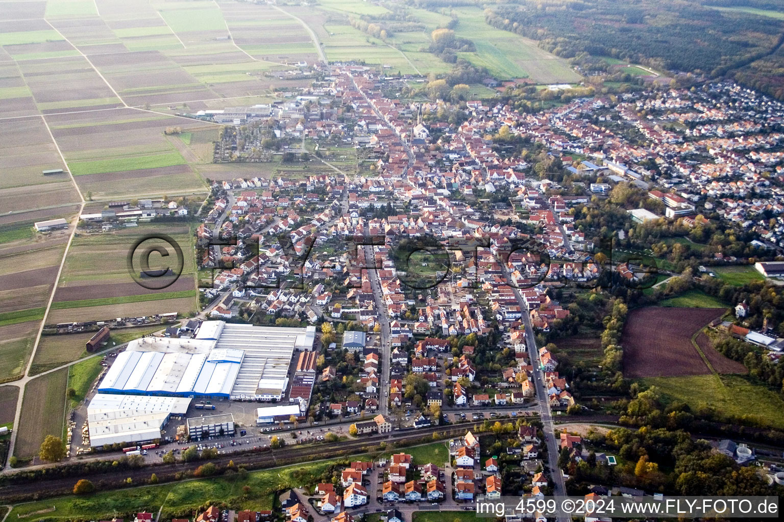 From the east in Bellheim in the state Rhineland-Palatinate, Germany