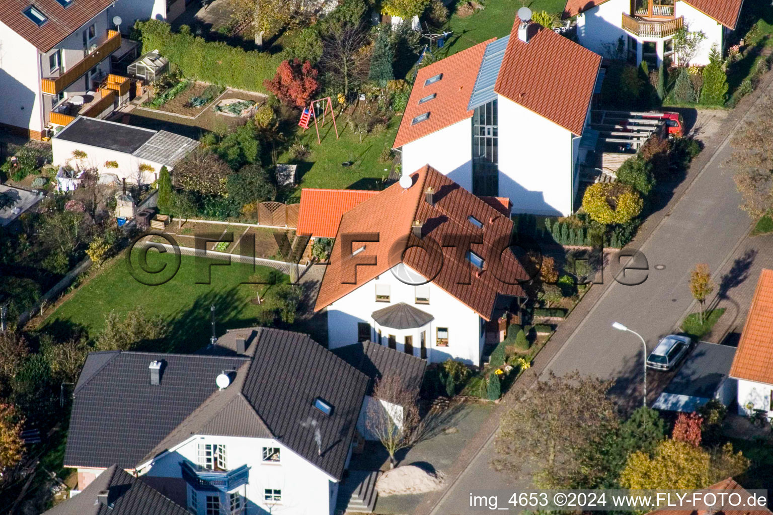 Klingbachstr in Steinweiler in the state Rhineland-Palatinate, Germany seen from above