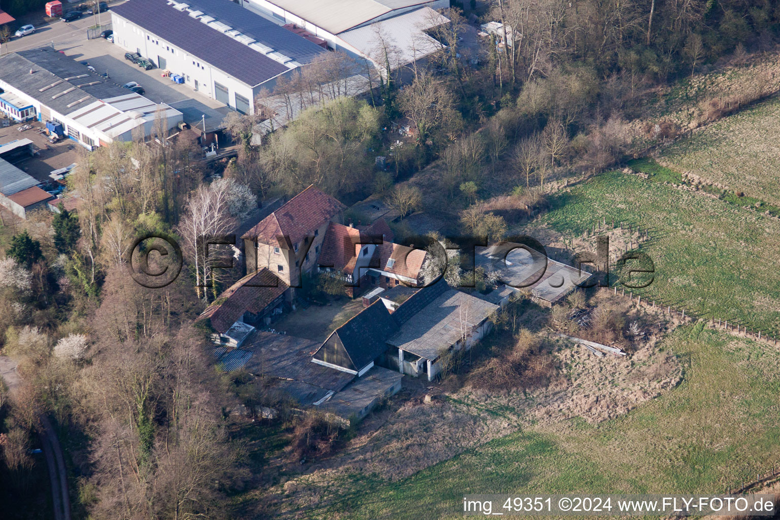 Aerial view of Bartelsmühle in the district Minderslachen in Kandel in the state Rhineland-Palatinate, Germany