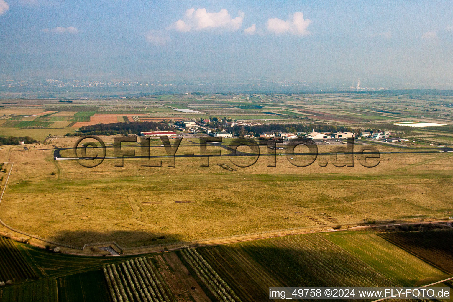 Oblique view of Mainz-Finten, airport in Finten in the state Rhineland-Palatinate, Germany