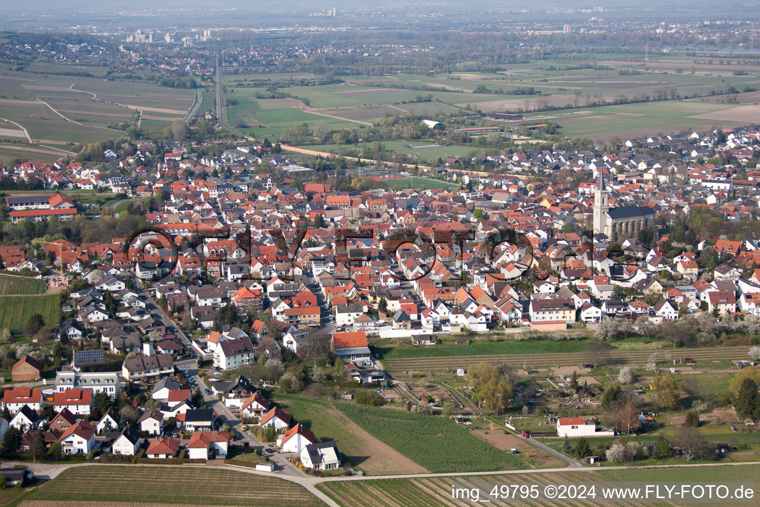 Aerial view of Mainz-Bodenheim in Bodenheim in the state Rhineland-Palatinate, Germany