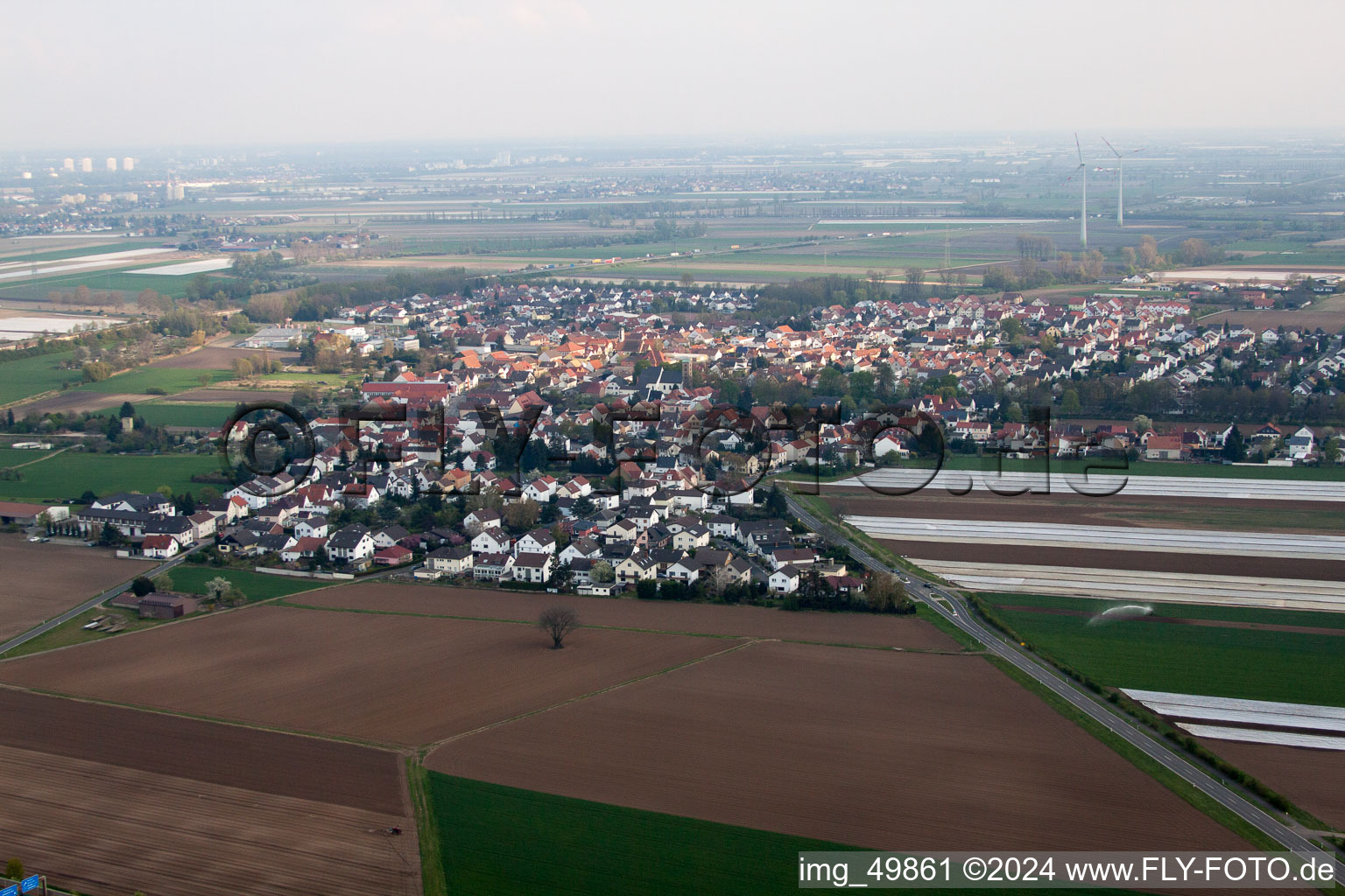 Heuchelheim bei Frankenthal in the state Rhineland-Palatinate, Germany from above