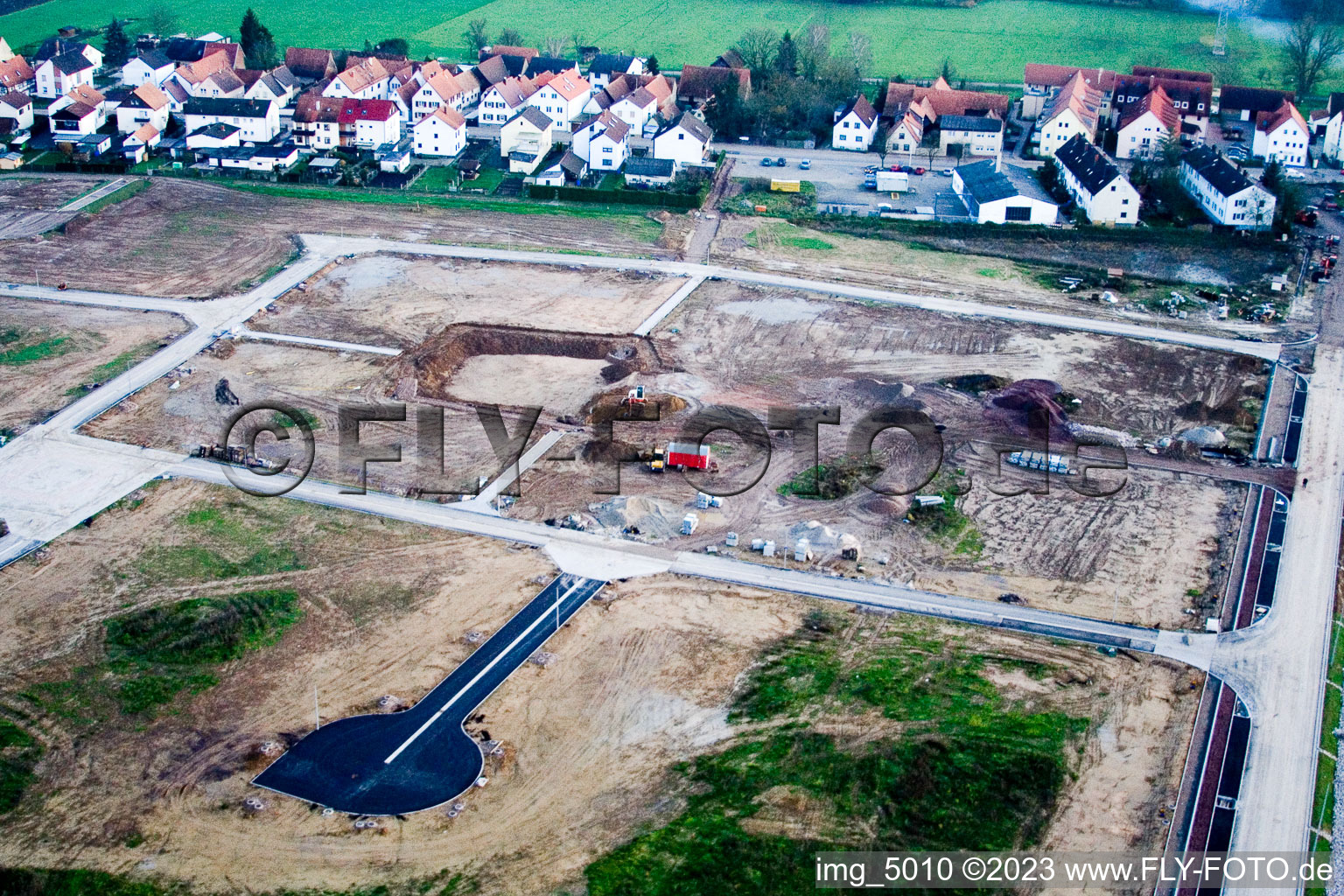 New development area on the Höhenweg in Kandel in the state Rhineland-Palatinate, Germany out of the air