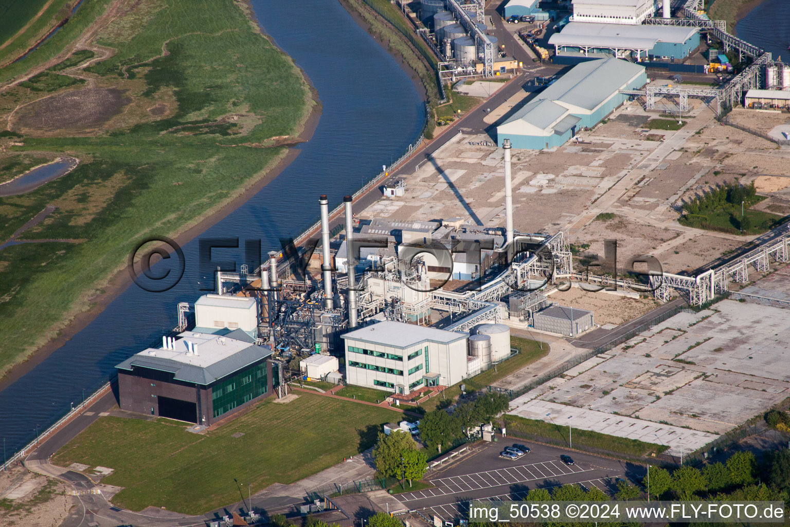 Building and production halls on the premises of the chemical manufacturers Pfizer Ltd in Sandwich in England, United Kingdom