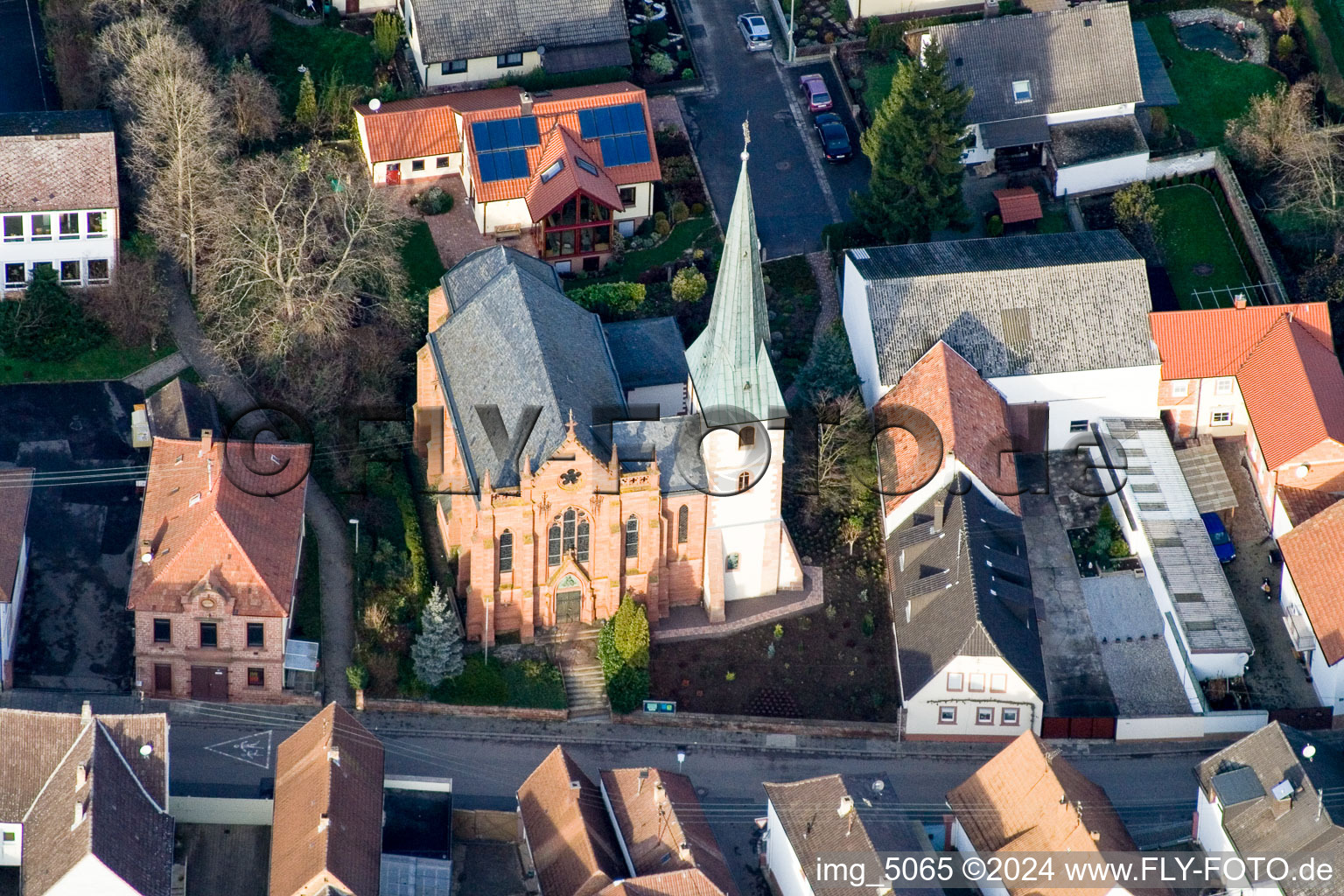 Church building of the catholic church St. Michael in the village of in the district Duttweiler in Neustadt an der Weinstrasse in the state Rhineland-Palatinate