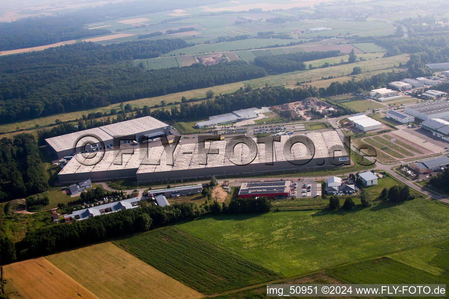 Horst Industrial Area, Zufall Logistics Center in the district Minderslachen in Kandel in the state Rhineland-Palatinate, Germany out of the air