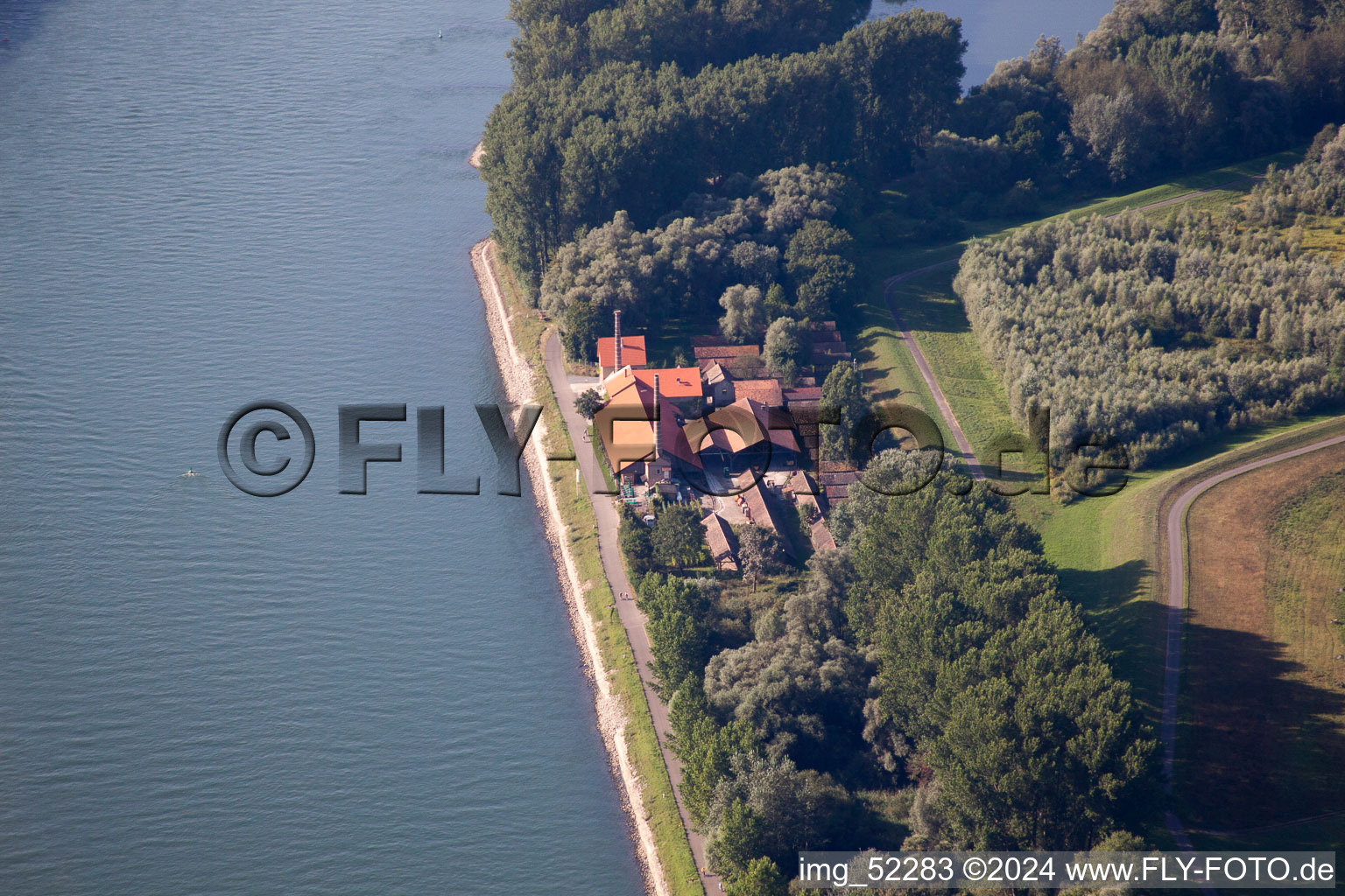 District Sondernheim in Germersheim in the state Rhineland-Palatinate, Germany seen from above