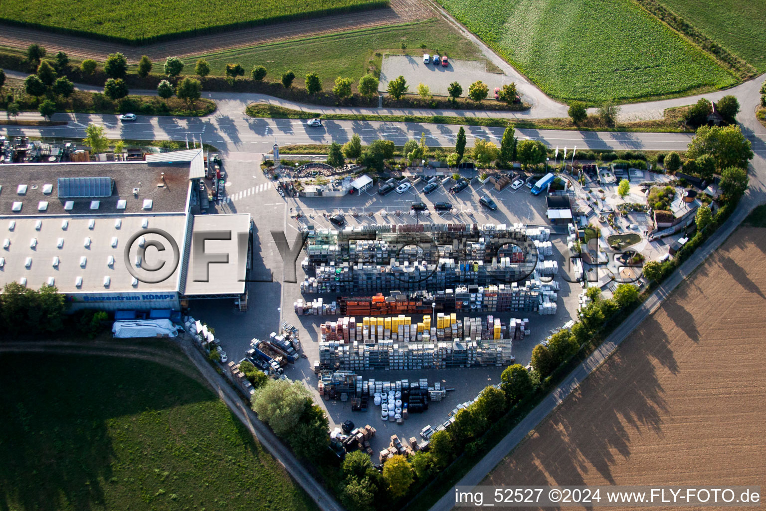 Bird's eye view of Mühlackerstraße , Fa. Kömpf in the district Darmsheim in Sindelfingen in the state Baden-Wuerttemberg, Germany