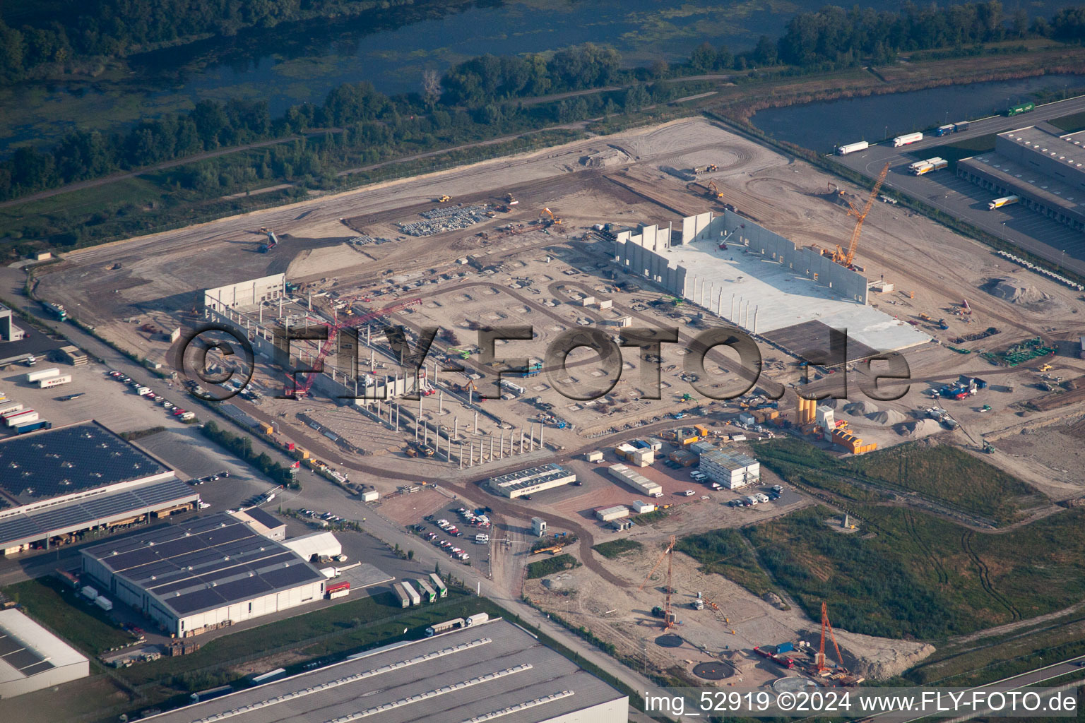 Drone image of Oberwald Industrial Area in the district Maximiliansau in Wörth am Rhein in the state Rhineland-Palatinate, Germany