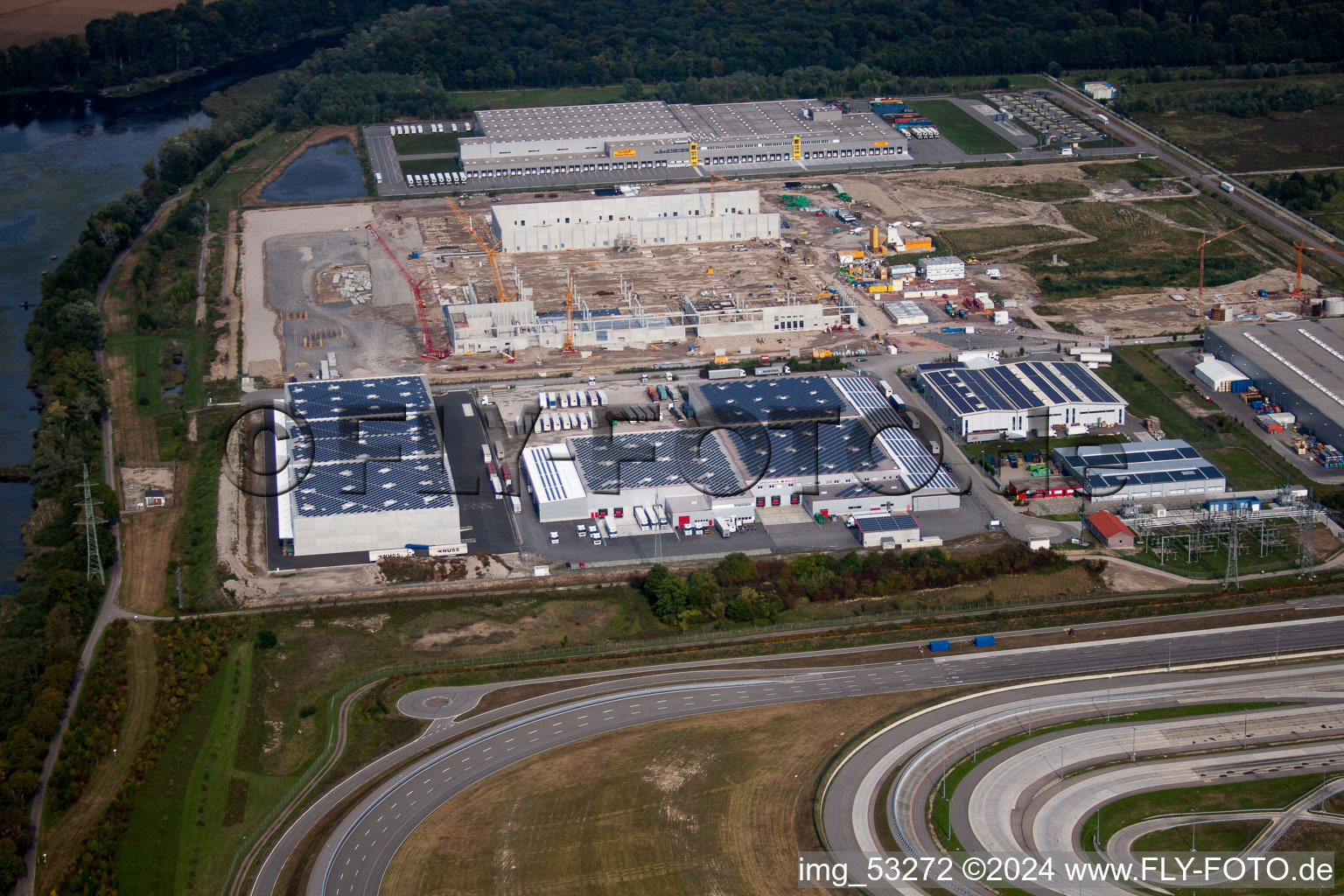 Aerial view of Oberwald Industrial Area in Wörth am Rhein in the state Rhineland-Palatinate, Germany