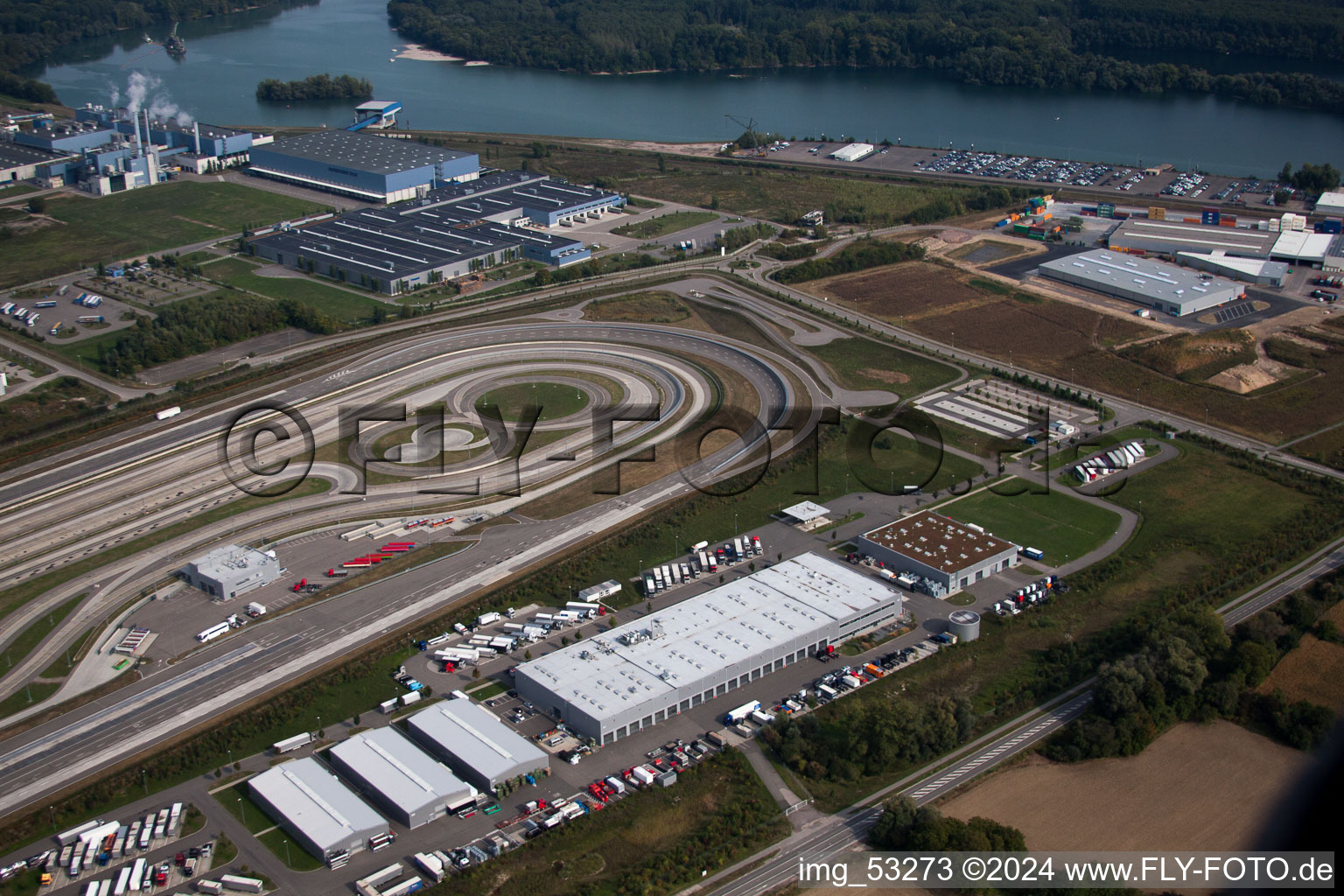 Aerial photograpy of Oberwald Industrial Area in Wörth am Rhein in the state Rhineland-Palatinate, Germany