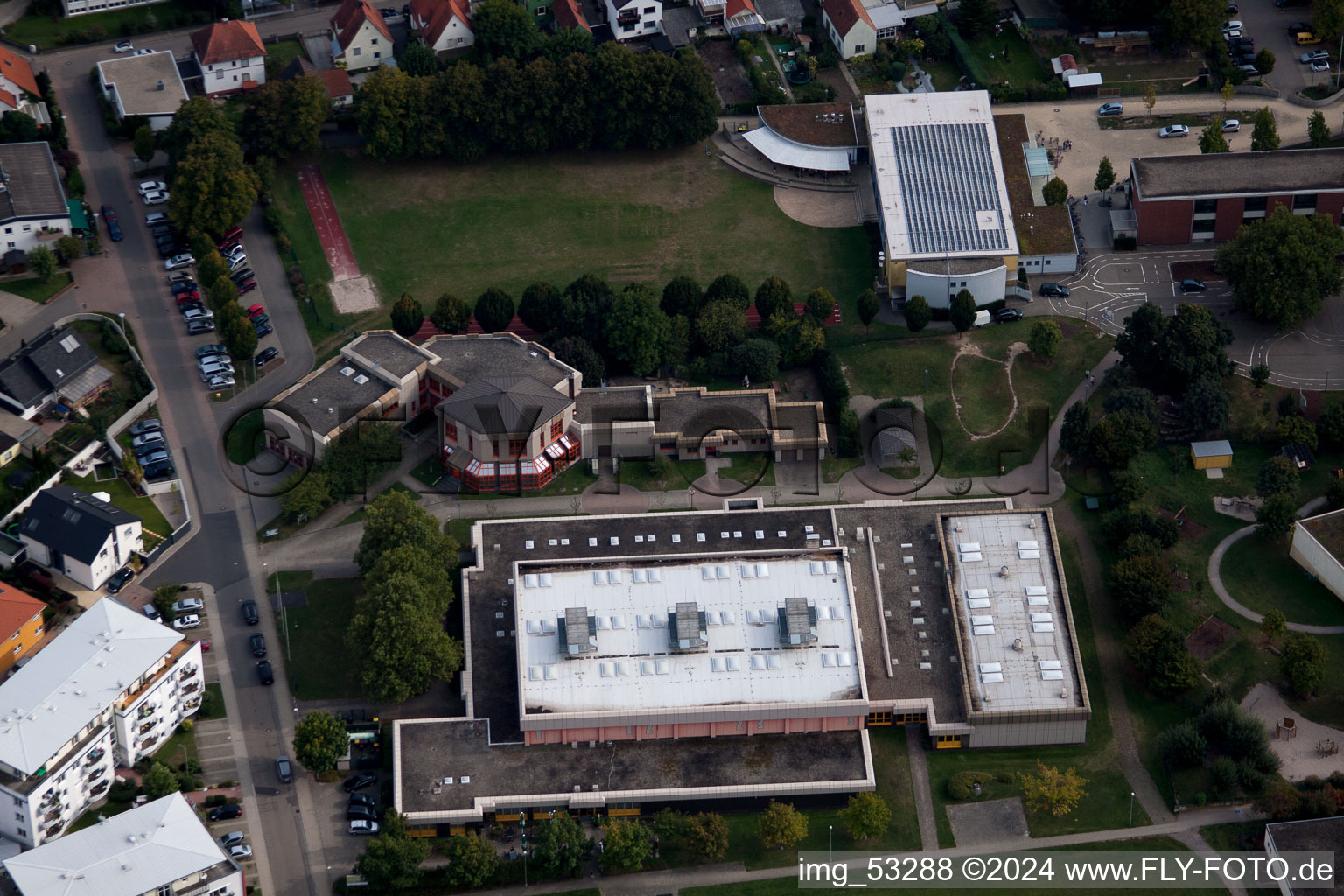 Bird's eye view of District Maximiliansau in Wörth am Rhein in the state Rhineland-Palatinate, Germany