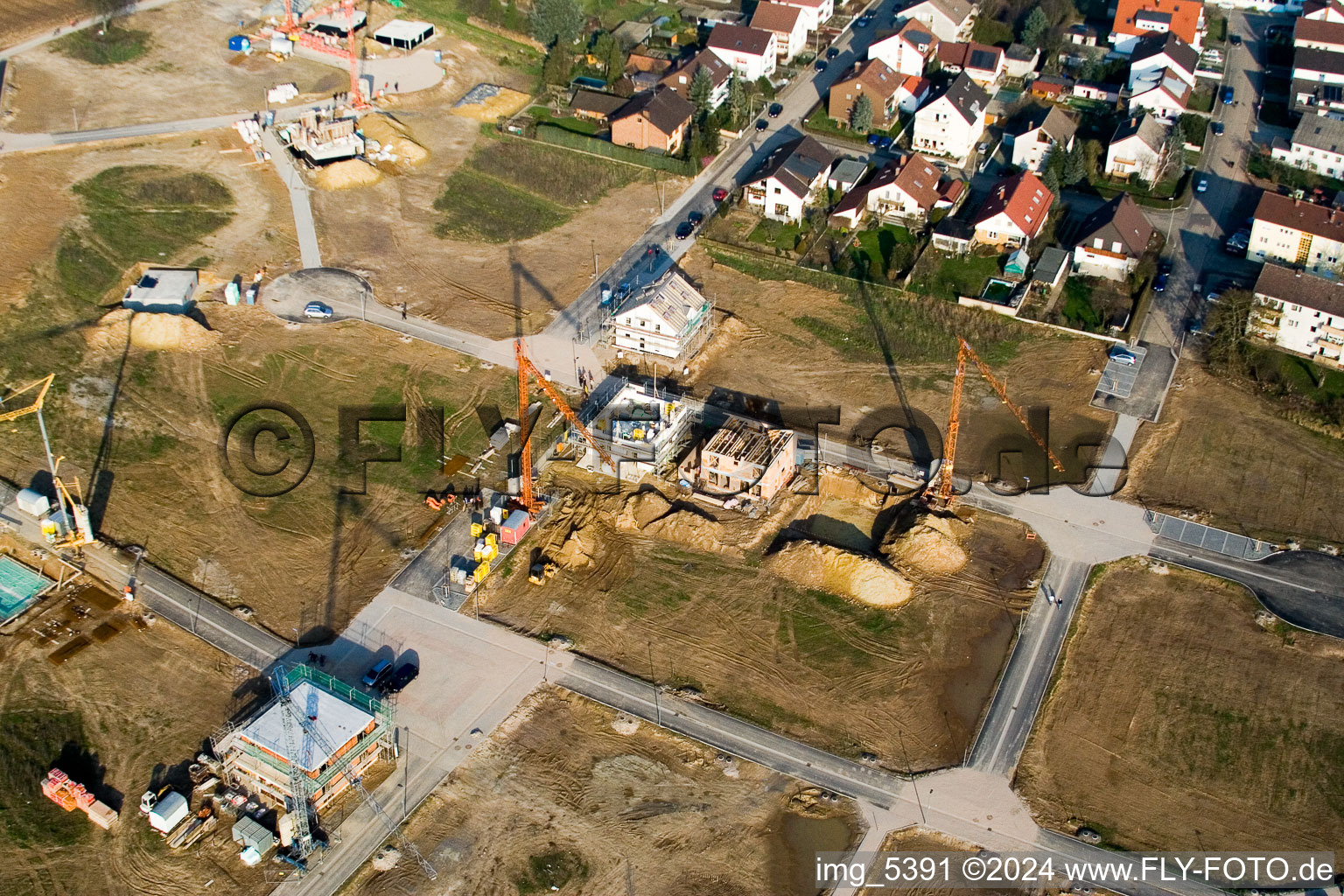 New development area Am Höhenweg in Kandel in the state Rhineland-Palatinate, Germany seen from above