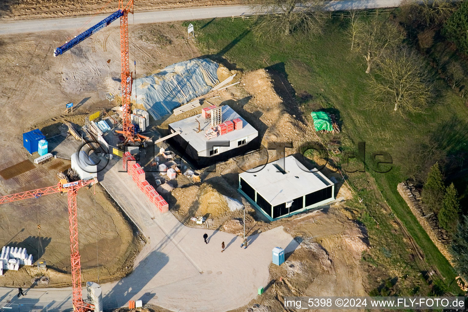 New development area Am Höhenweg in Kandel in the state Rhineland-Palatinate, Germany from the drone perspective