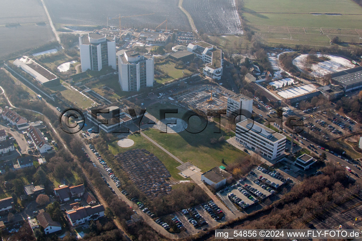 Hospital grounds of the Clinic BG Klinik Ludwigshafen in Ludwigshafen am Rhein in the state Rhineland-Palatinate