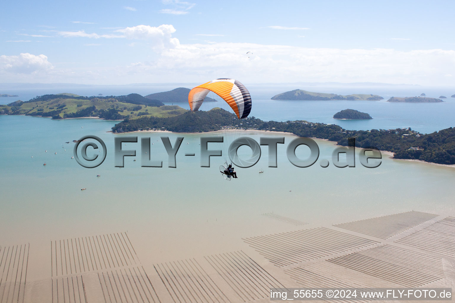 District Wyuna Bay in Coromandel in the state Waikato, New Zealand from above