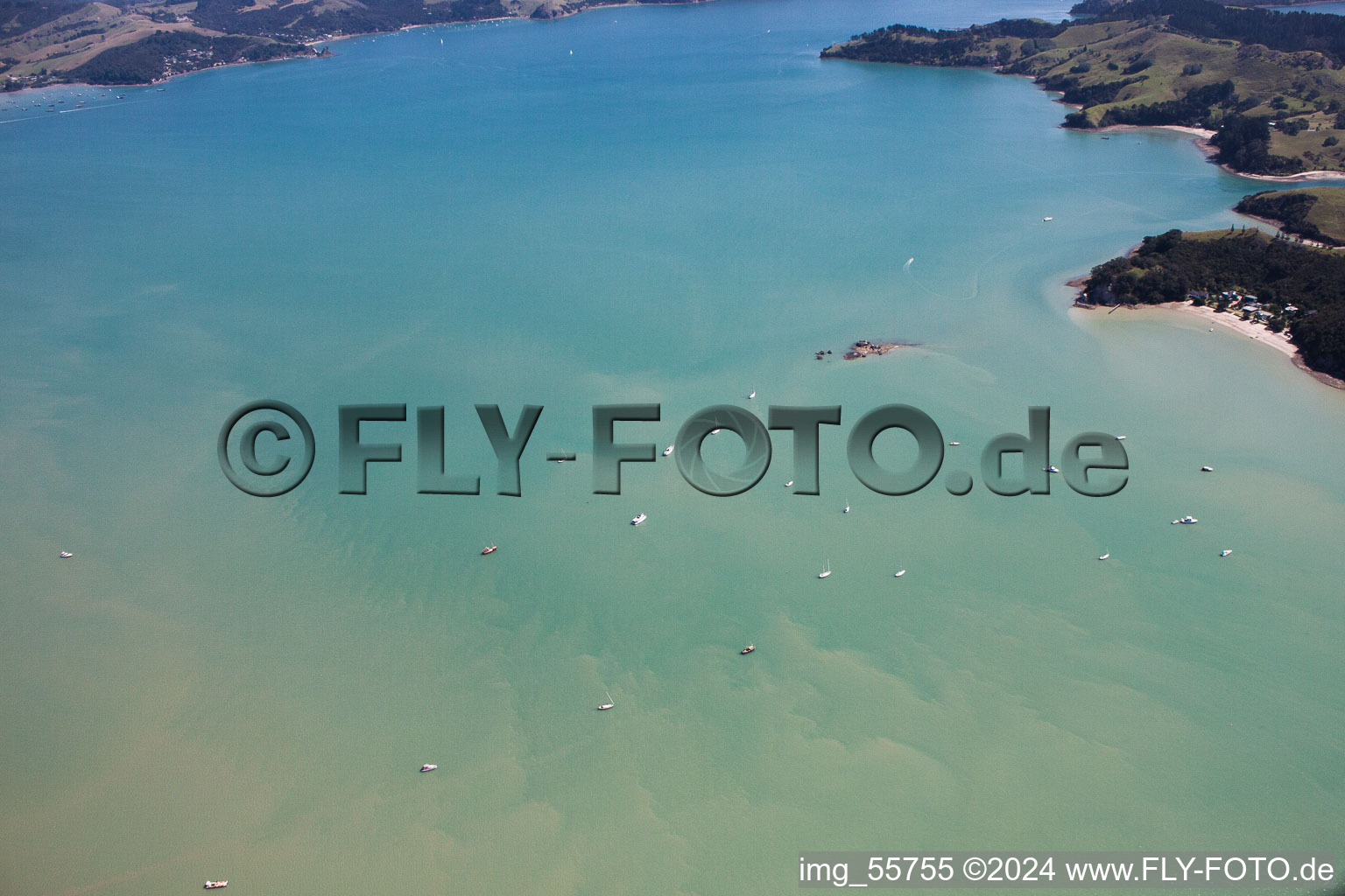 District Wyuna Bay in Coromandel in the state Waikato, New Zealand from above