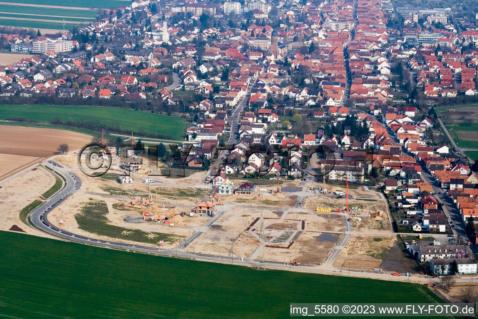 Aerial photograpy of New development area on the Höhenweg in Kandel in the state Rhineland-Palatinate, Germany