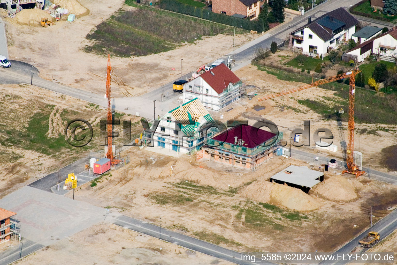 New development area Am Höhenweg in Kandel in the state Rhineland-Palatinate, Germany seen from above