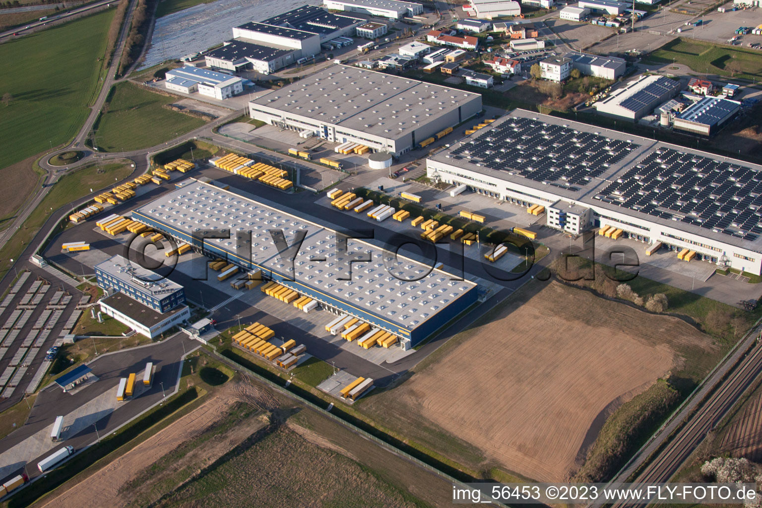 Oblique view of DACHSER Logistics Center Karlsruhe GmbH, Malsch in Malsch in the state Baden-Wuerttemberg, Germany