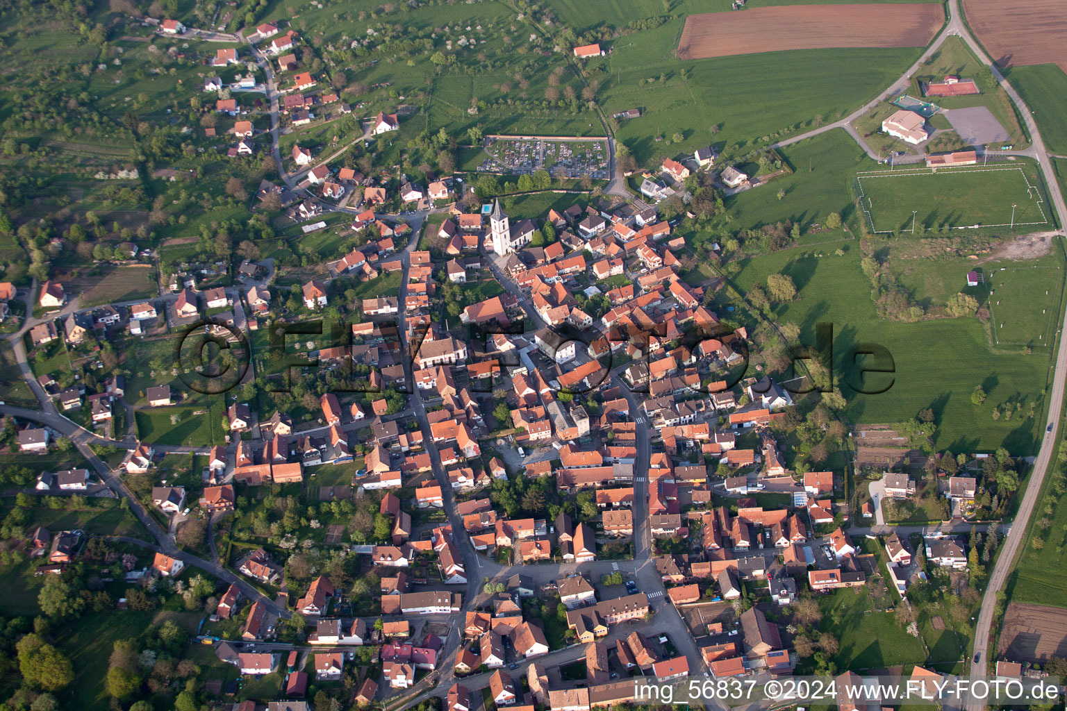 Oblique view of Village view in Gœrsdorf in the state Bas-Rhin, France