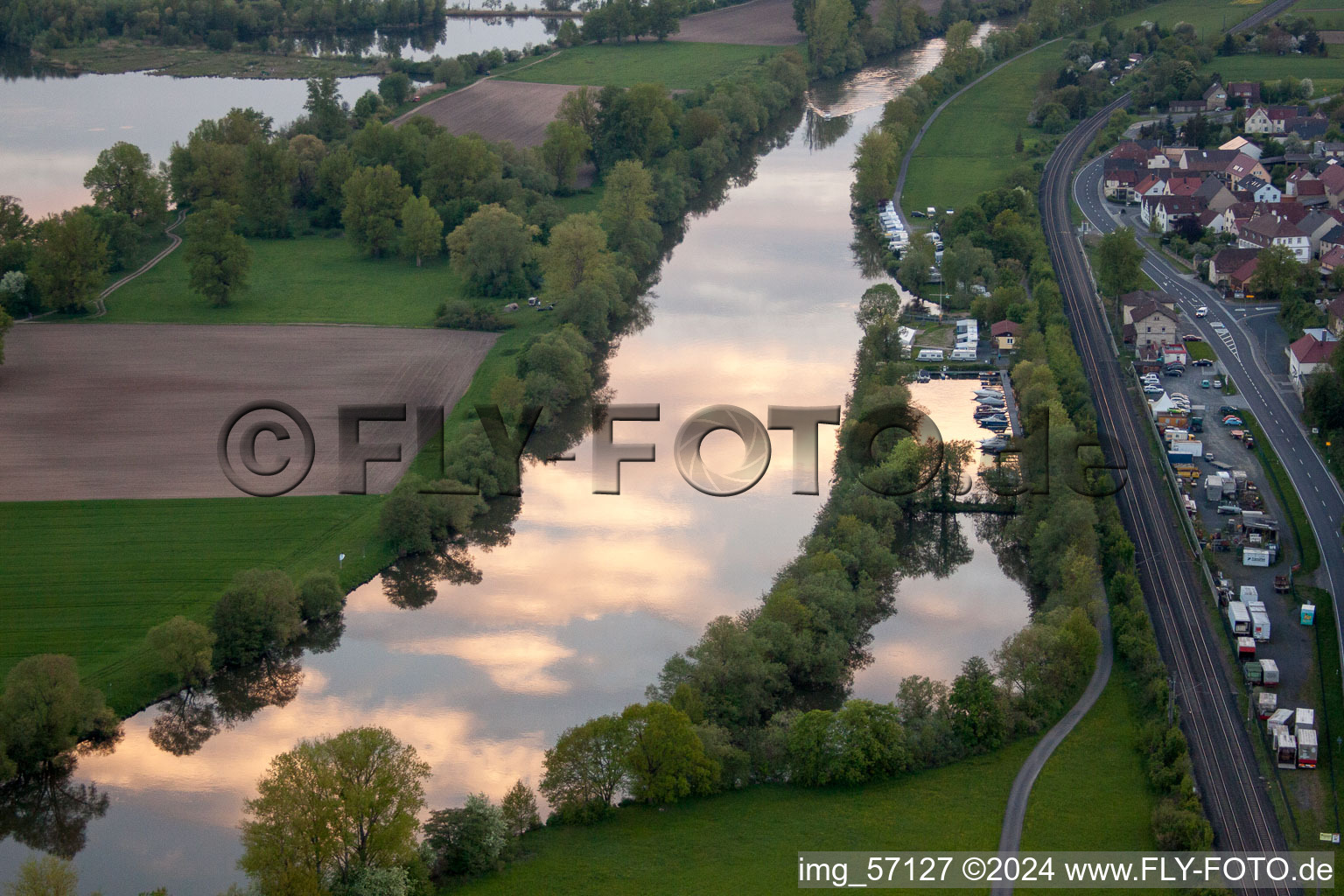 Riparian zones on the course of the river main in Theres in the state Bavaria