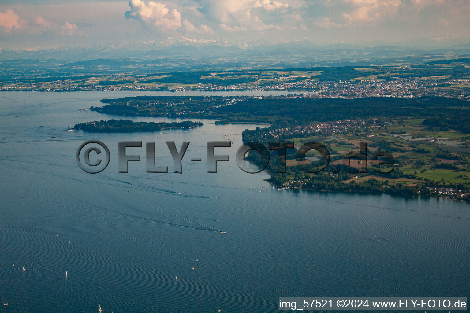 Mainau Island in the district Litzelstetten in Konstanz in the state Baden-Wuerttemberg, Germany