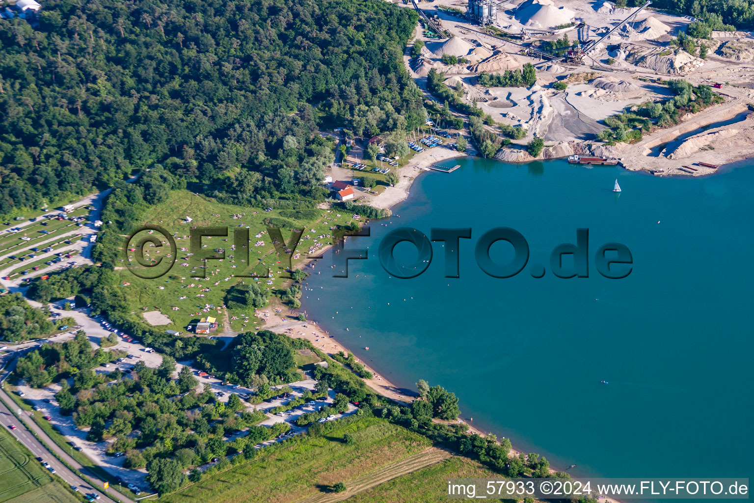 Karlsruhe-Rheinstetten, Epplesee in the district Forchheim in Rheinstetten in the state Baden-Wuerttemberg, Germany