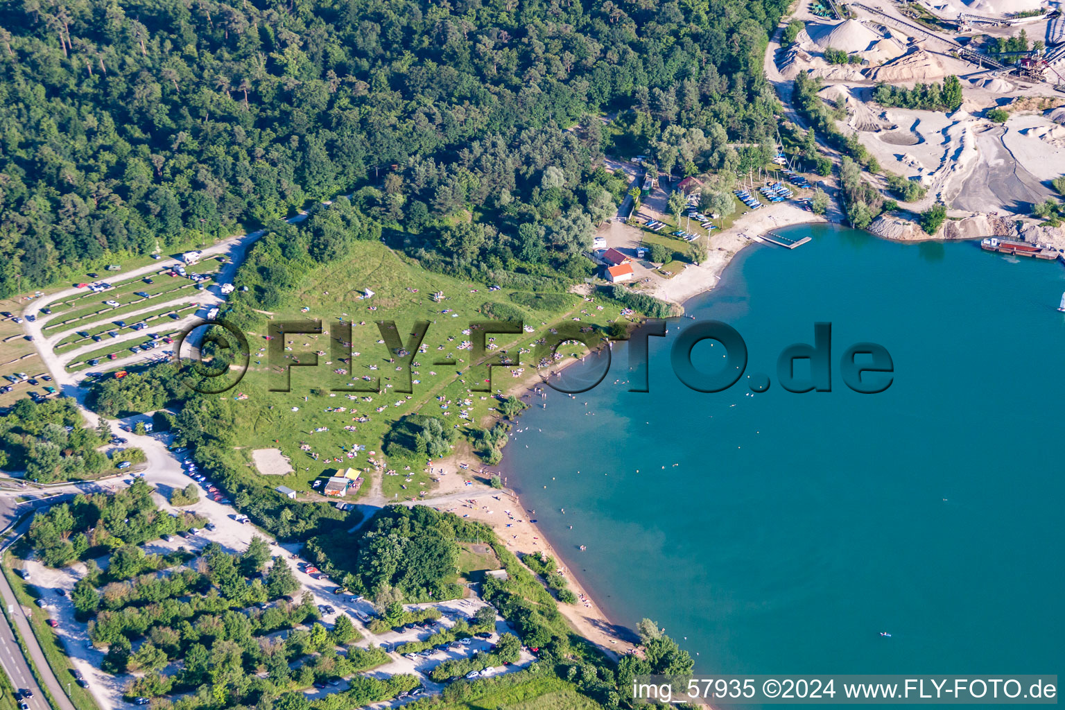 Aerial photograpy of Karlsruhe-Rheinstetten, Epplesee in the district Forchheim in Rheinstetten in the state Baden-Wuerttemberg, Germany