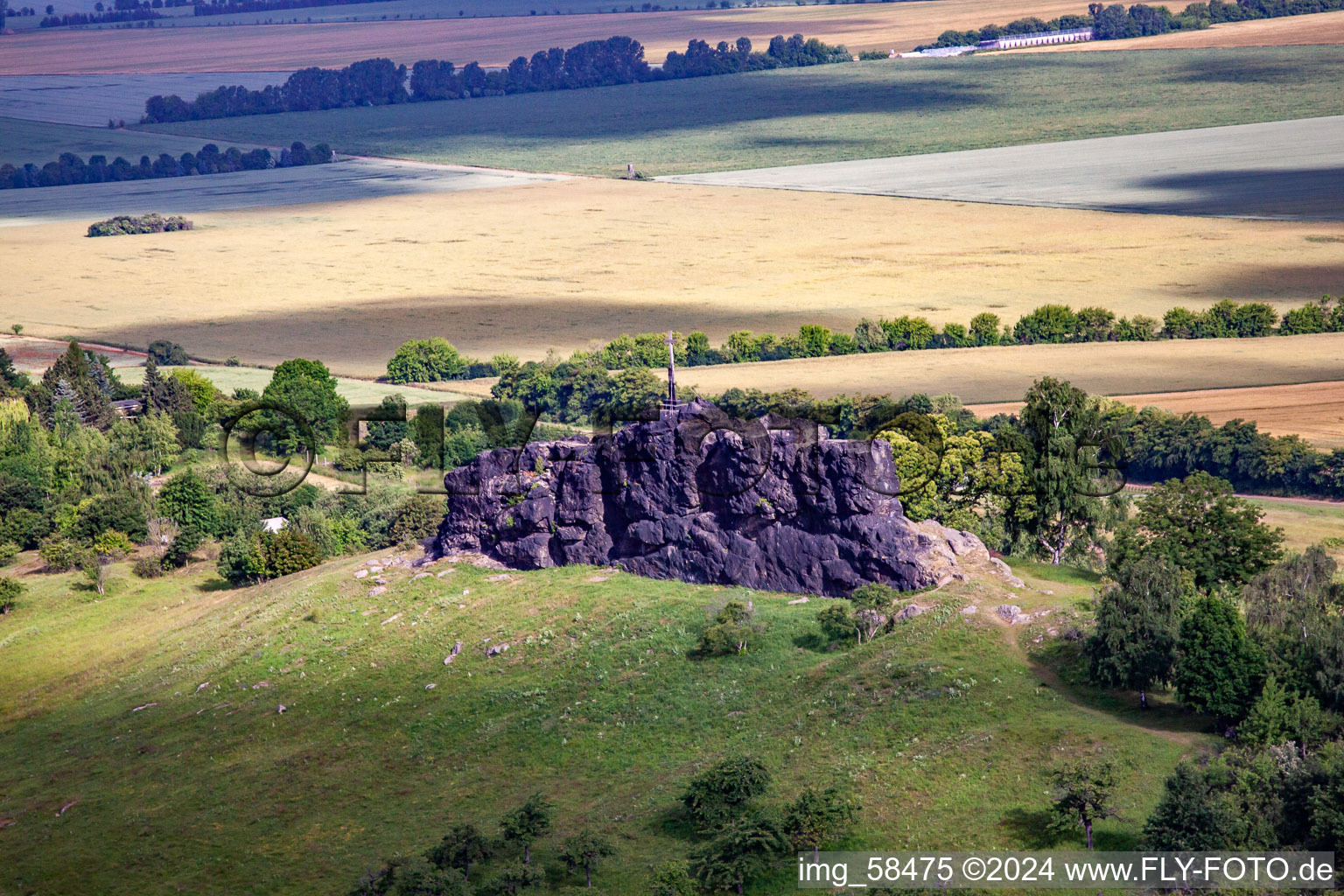 Rock and mountain landscape Gegensteine der Teufelsmauer bei Ballenstedt in the district Rieder in Ballenstedt in the state Saxony-Anhalt from above