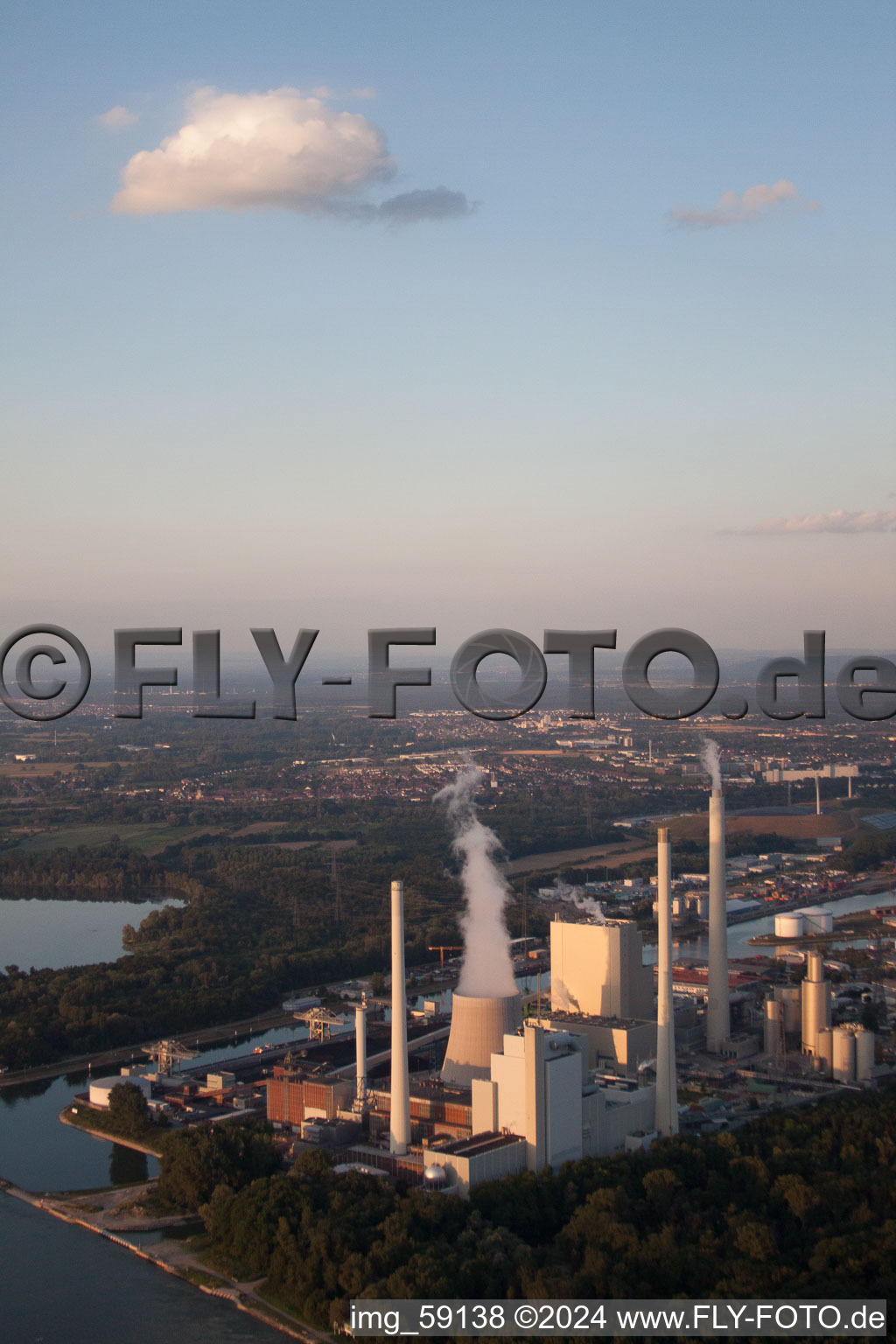 ENBW power plant on the Rhine in the district Daxlanden in Karlsruhe in the state Baden-Wuerttemberg, Germany