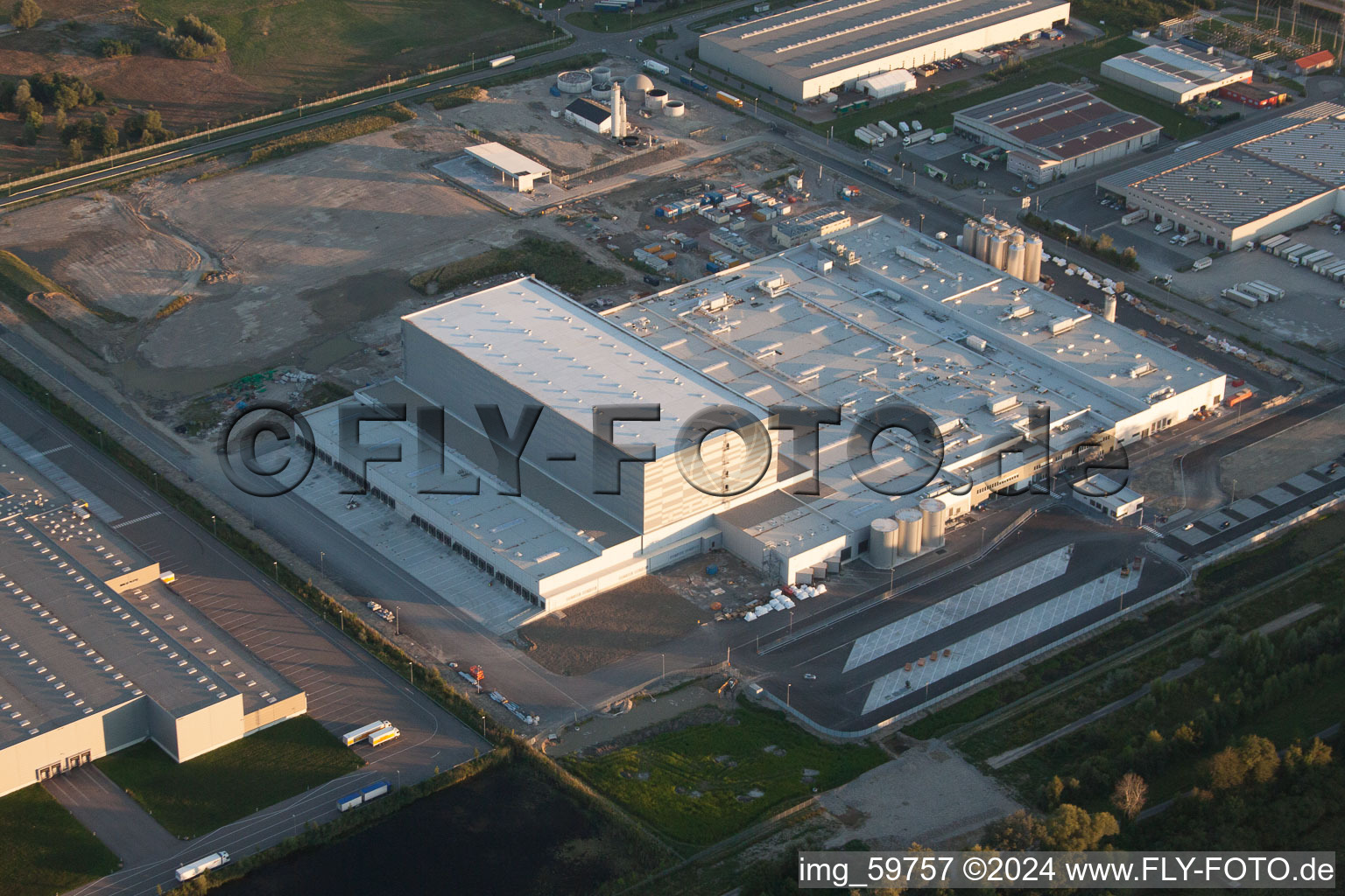 Aerial view of Oberwald industrial area in Wörth am Rhein in the state Rhineland-Palatinate, Germany